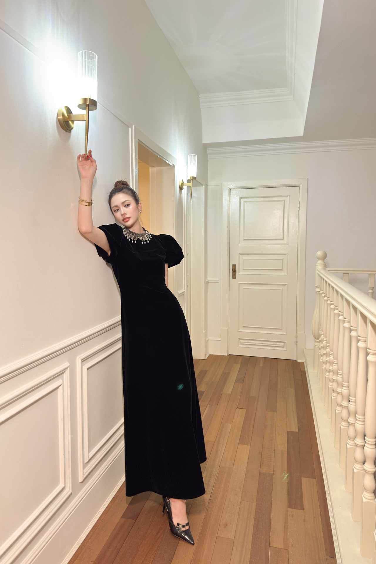 Louis Vuitton Haute Couture Haute Couture Ready-to-Wear Clothing Dress 7