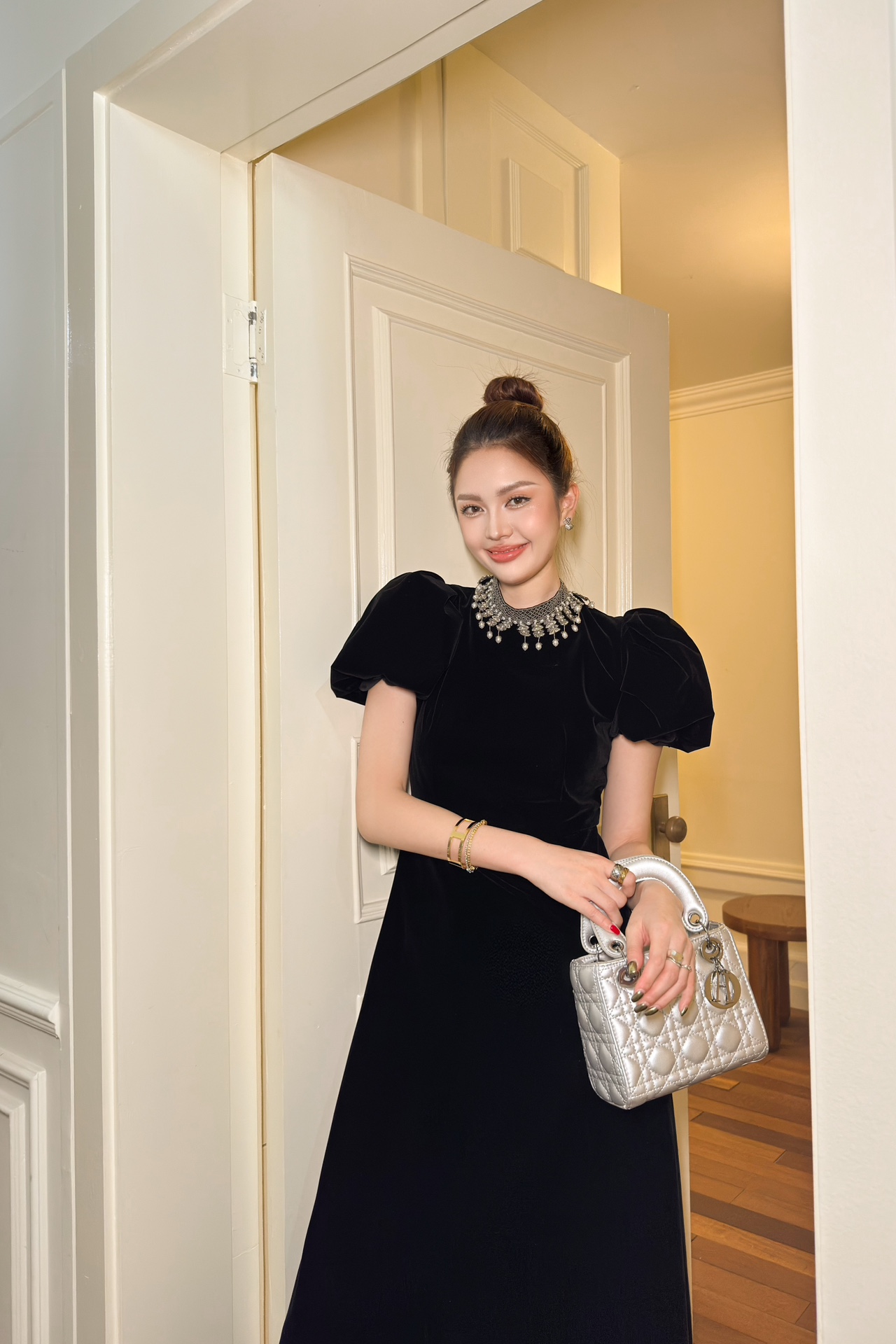 Louis Vuitton Haute Couture Haute Couture Ready-to-Wear Clothing Dress 3