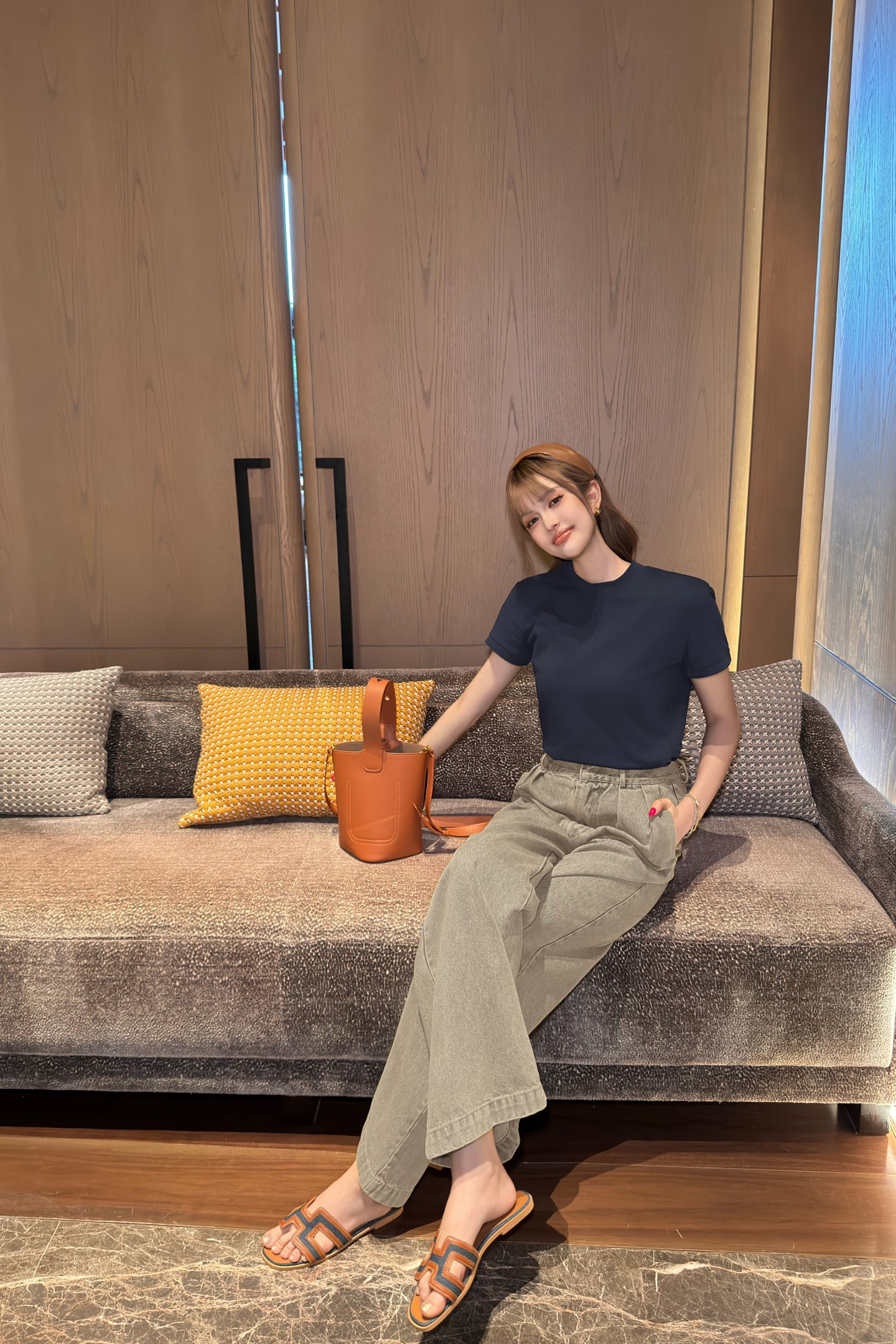Women's High Waist Wide Leg Jeans with Pocket - Casual Loose Fit Denim Pants 1 i1746897705161 330 0 0
