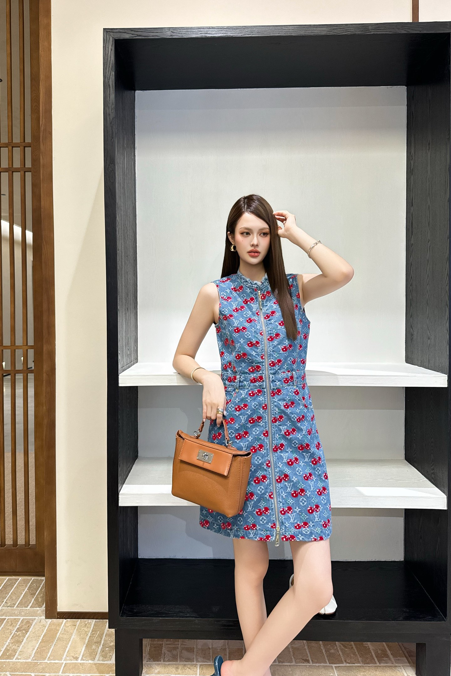 NO:430587,upper body picture, alexander wang19860909上身图,,alexander wang,Women's clothing