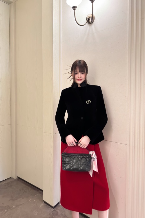 Dior Velvet Blazer - Early Autumn New Collection, Slim Fit, Short Style 1 Dior Velvet Blazer - Early Autumn New Collection, Slim Fit, Short Style