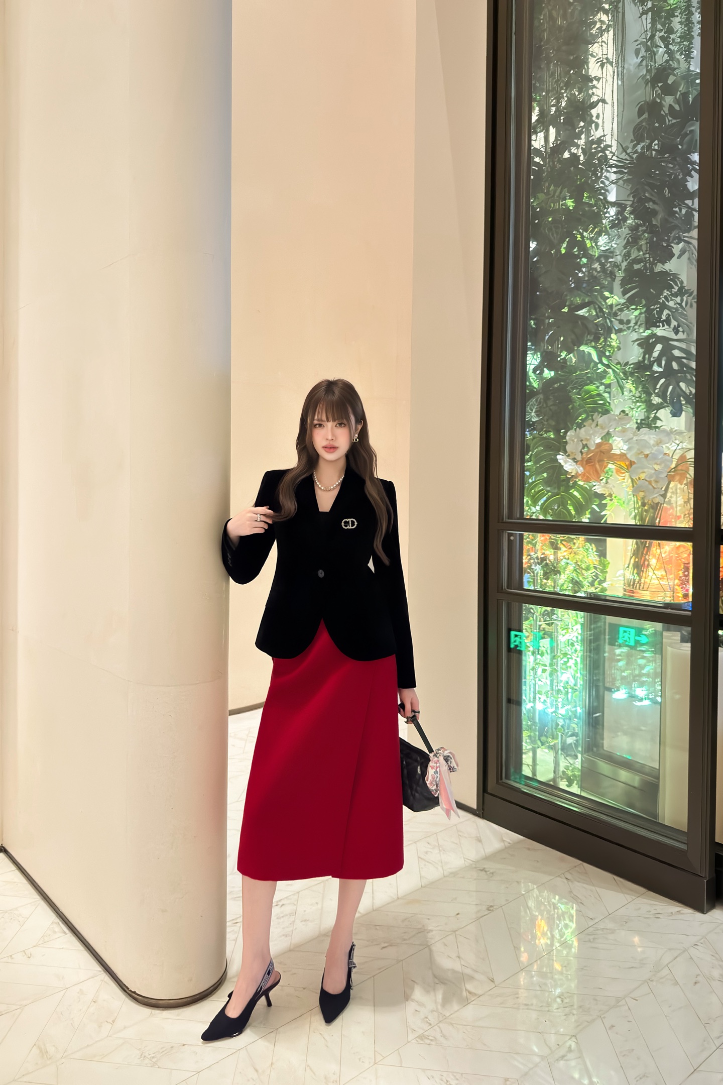 Dior Velvet Blazer: Chic Autumn Jacket with Logo Detail (S-XL) 4 i1756659148037 97 0 3