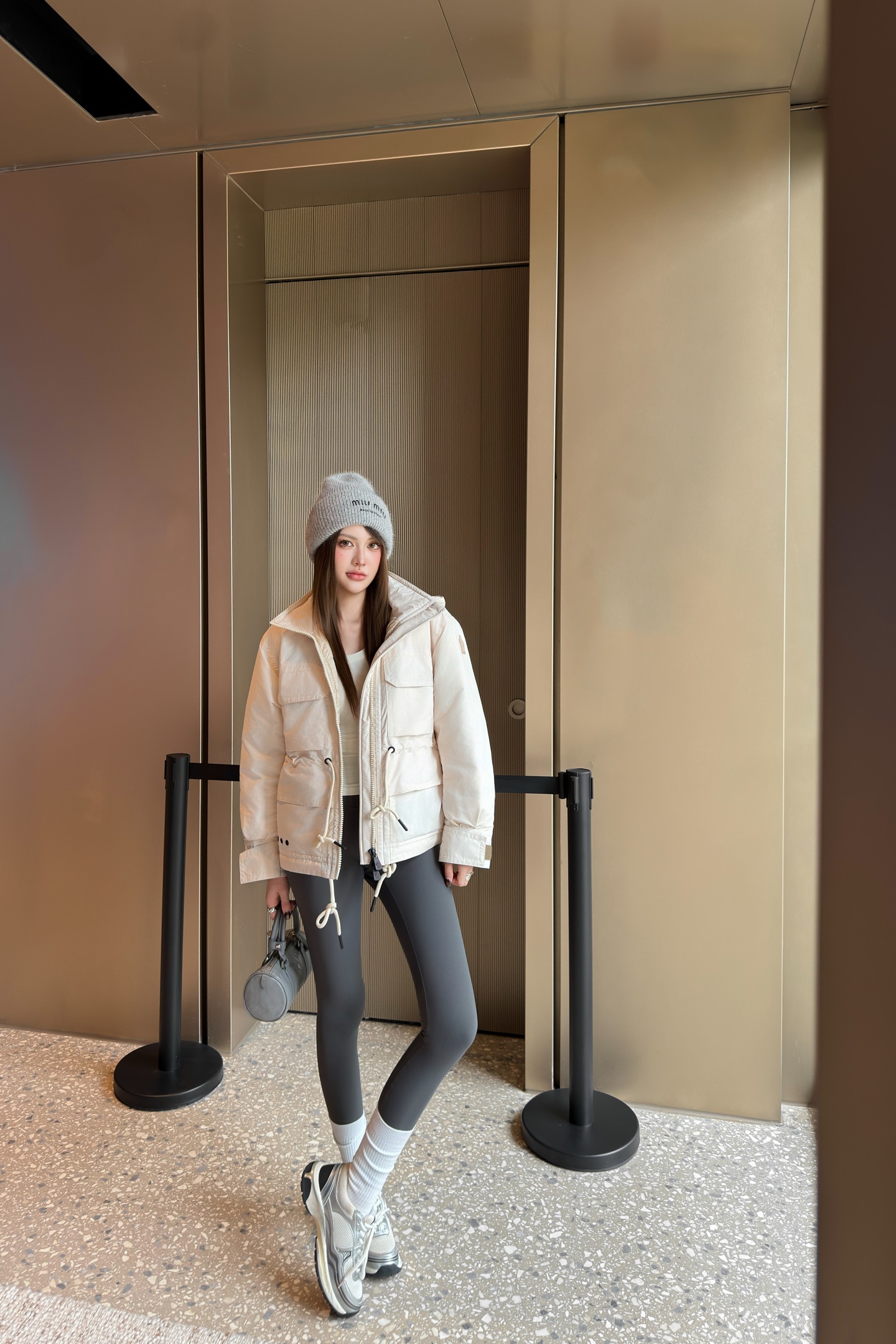 NO:485682,upper body picture, alexander wang19860909上身图,,alexander wang,Women's clothing