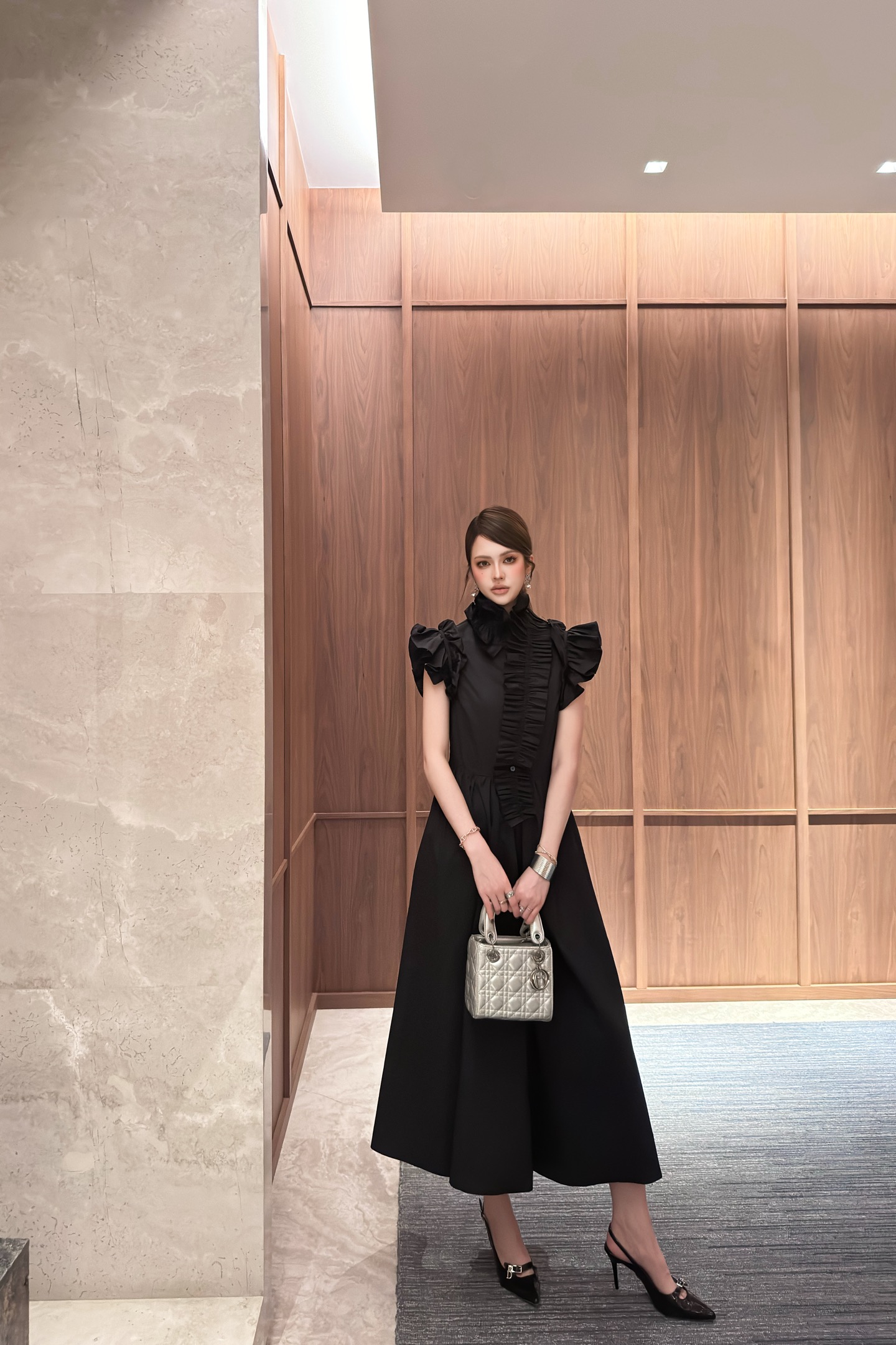 Dior 2025 Early Autumn Black Cotton Midi Dress with Ruffle Sleeves 1 i1757176606311 2770 0 0