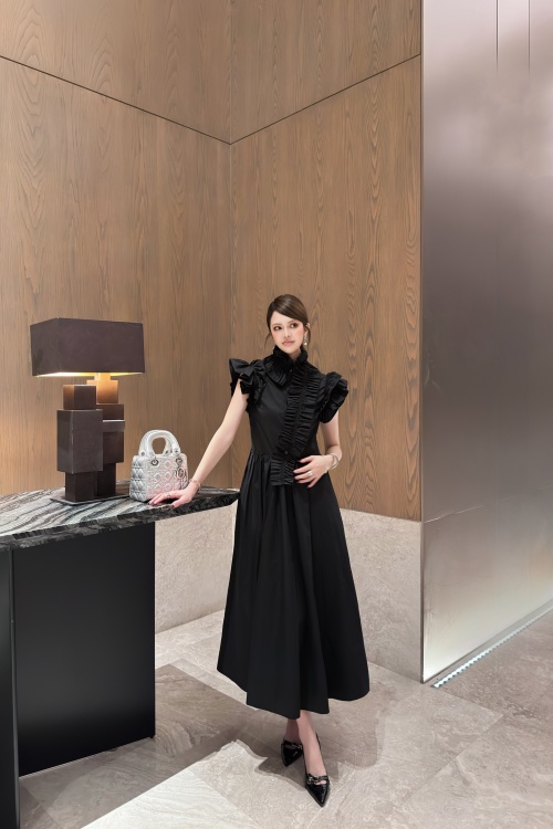 Dior Early Autumn Black Cotton Midi Dress with Ruffle Detailing 1 Dior Early Autumn Black Cotton Midi Dress with Ruffle Detailing