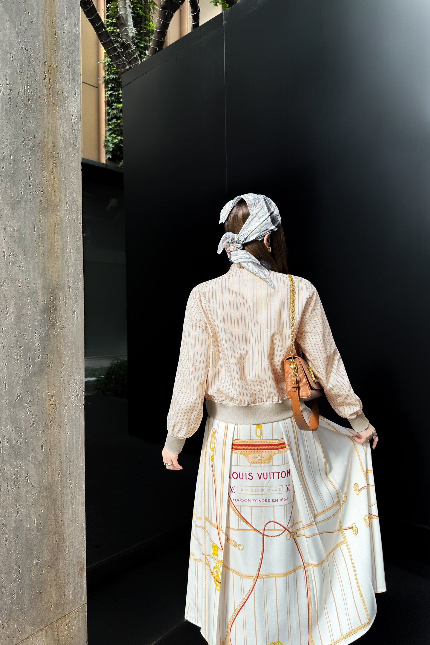 Louis Vuitton Reversible Zip-Up Jacket & Pleated Skirt Set, Autumn Collection 4 i1757263681829 6823 0 3