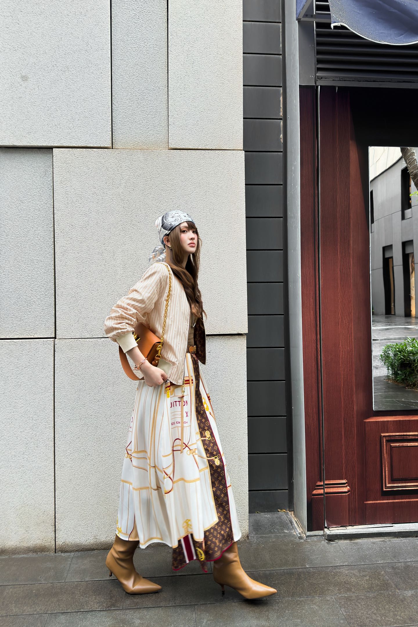 Louis Vuitton Reversible Zip-Up Jacket & Pleated Skirt Set, Autumn Collection 2 i1757263682298 6880 0 1