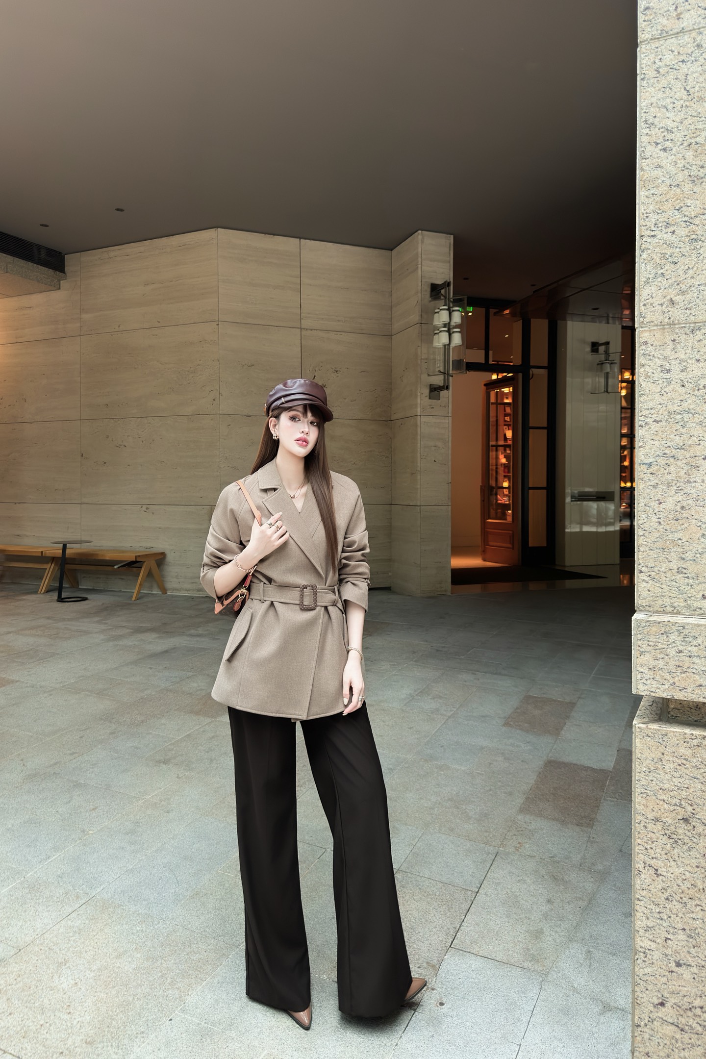 Louis Vuitton Belted Short Trench Coat - Chic Autumn/Winter Style 1 i1757611741640 2515 0 0