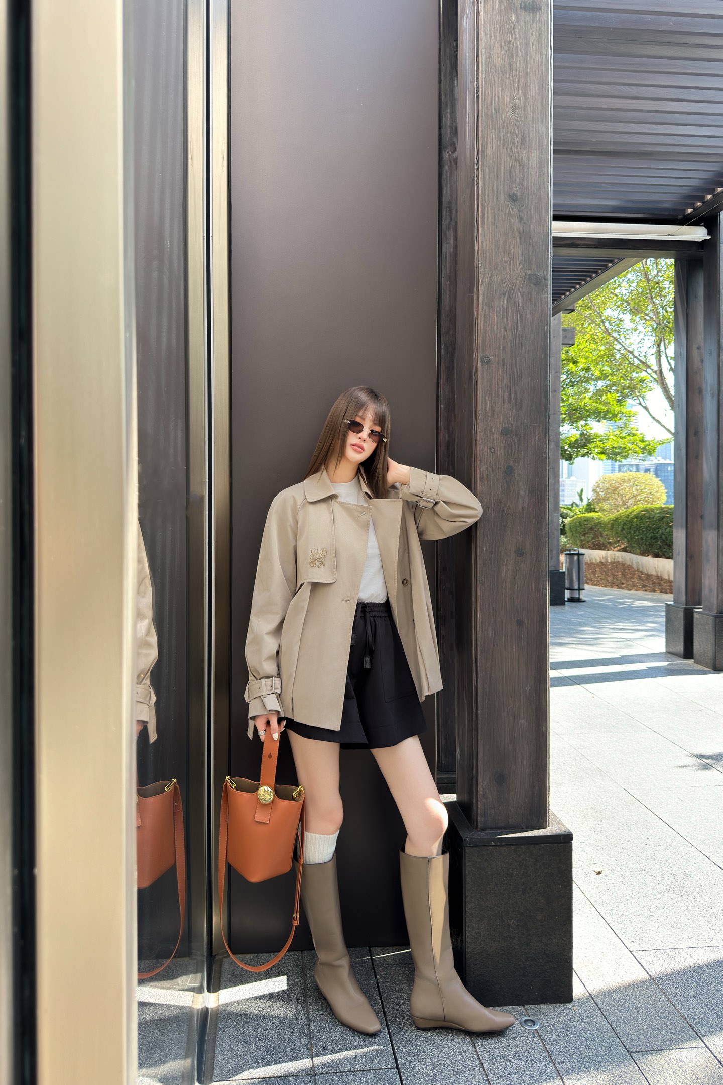 LW Autumn Windbreaker Jacket: Stylish Short Lapel Trench Coat