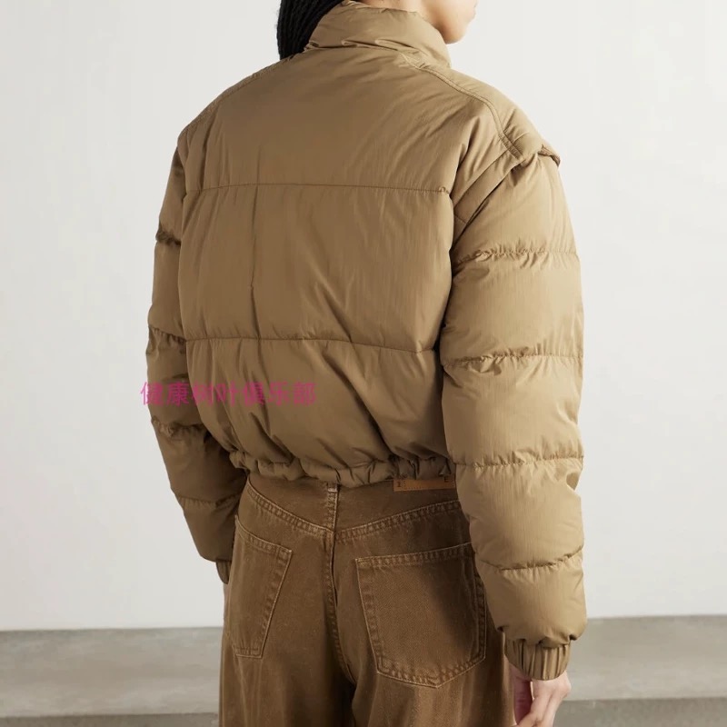 Moncler Detachable Sleeve Down Puffer Jacket | Lightweight & Warm 2 i1758033658391 4220 0 2