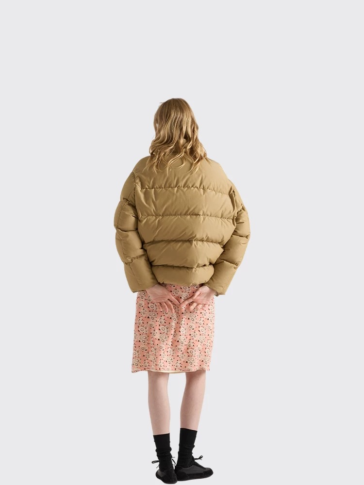 Prada 2025FW New Puffer Jacket: Ultimate Warmth & Classic Logo Accent 3 i1758119950197 9564 0 2