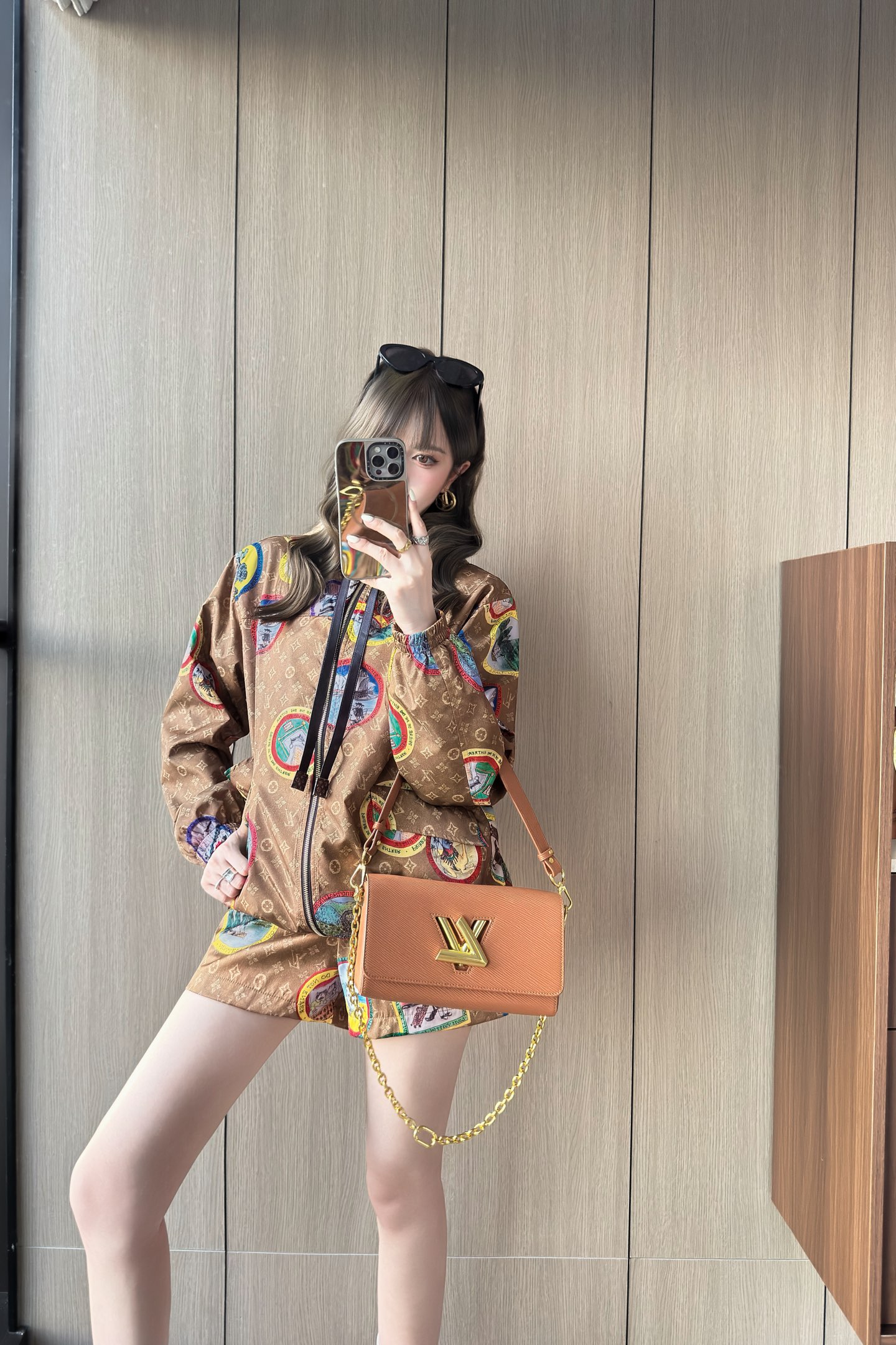Louis Vuitton 25FW Cat Print Hooded Jacket & High Waist Shorts Set 1 i1758808279970 4771 0 0