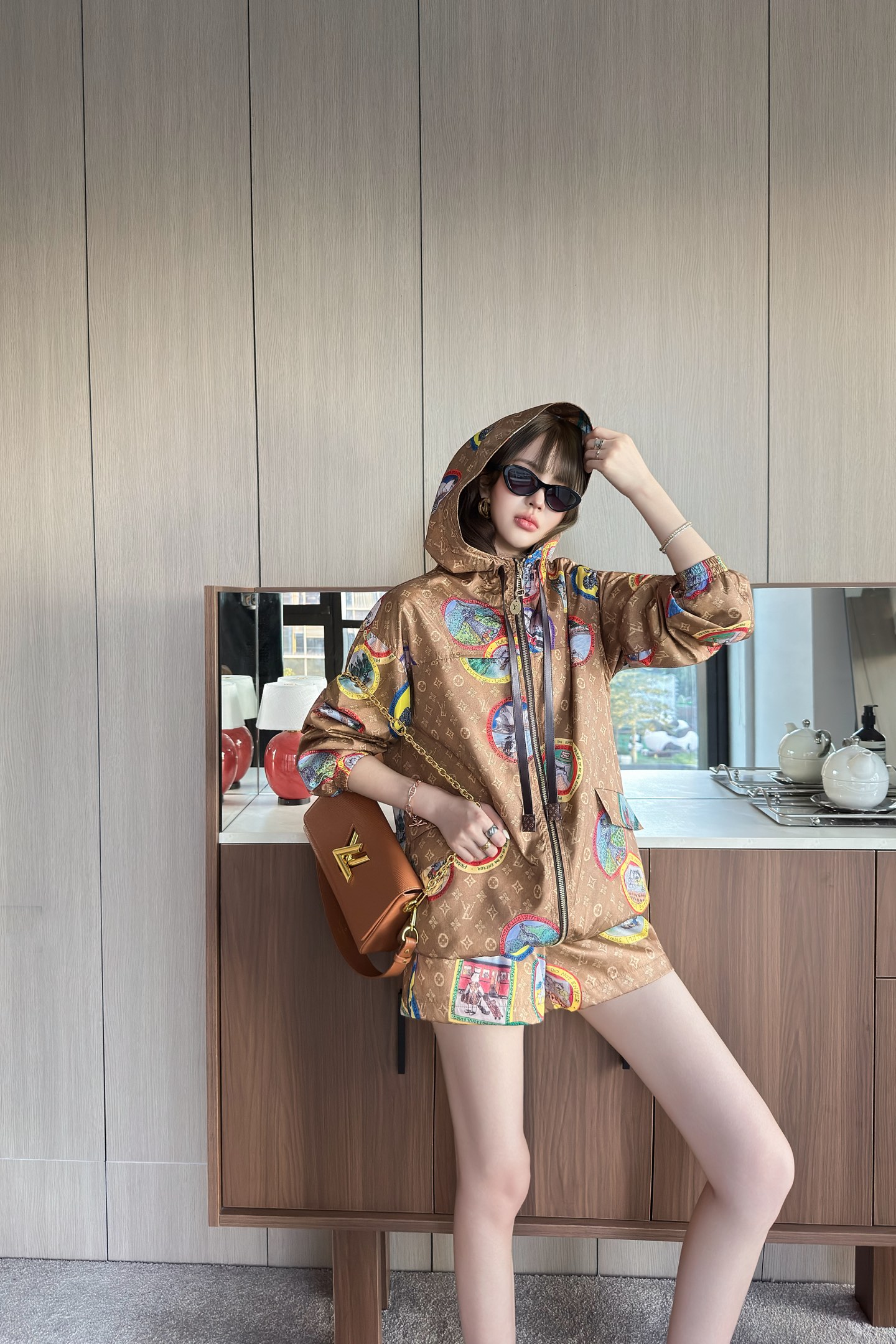 Louis Vuitton 25FW Cat Print Hooded Jacket & High Waist Shorts Set 5 i1758808279999 1850 0 4