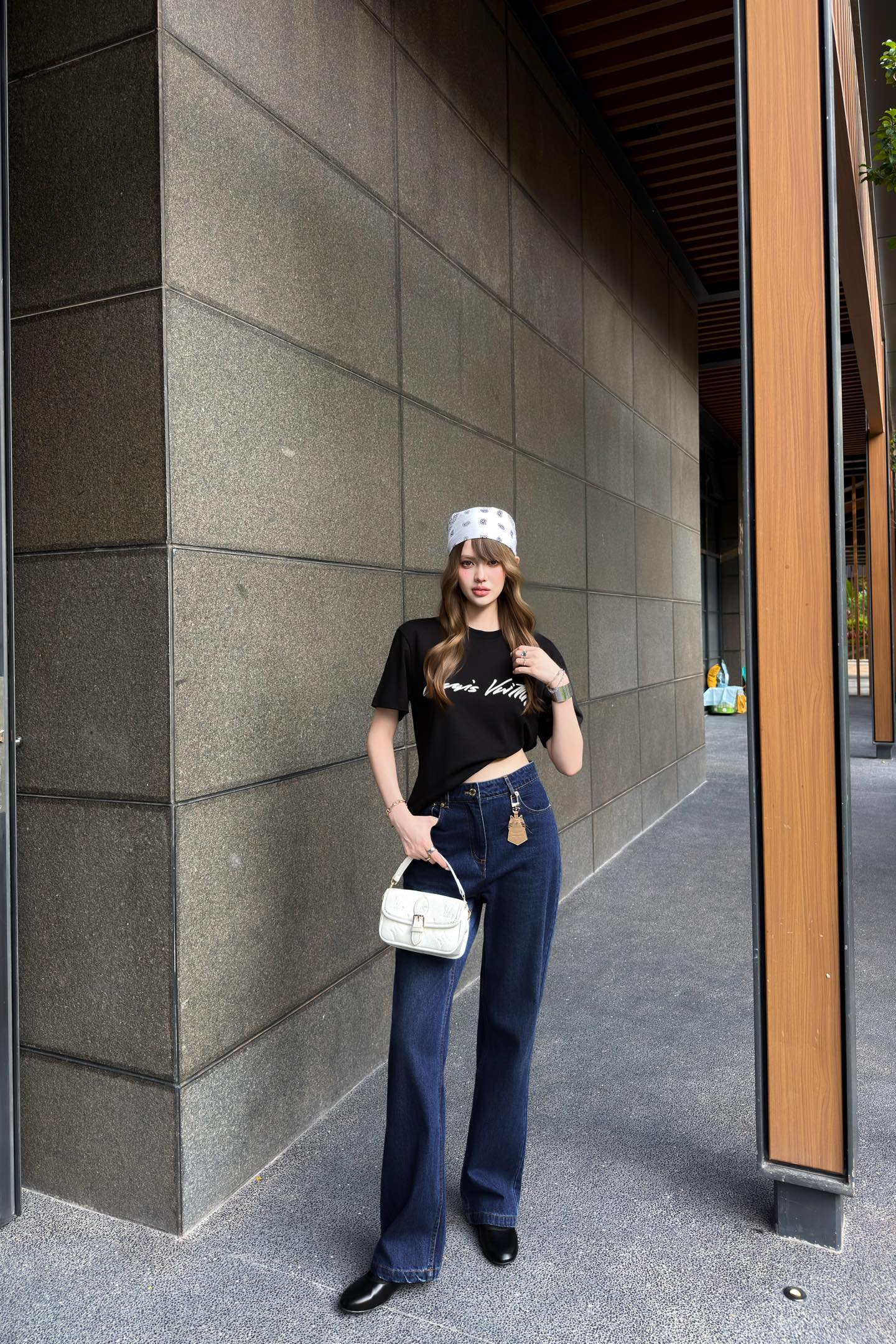 NO:568076,One set has,,alexander wang19860909一套有,,alexander wang,Women's clothing