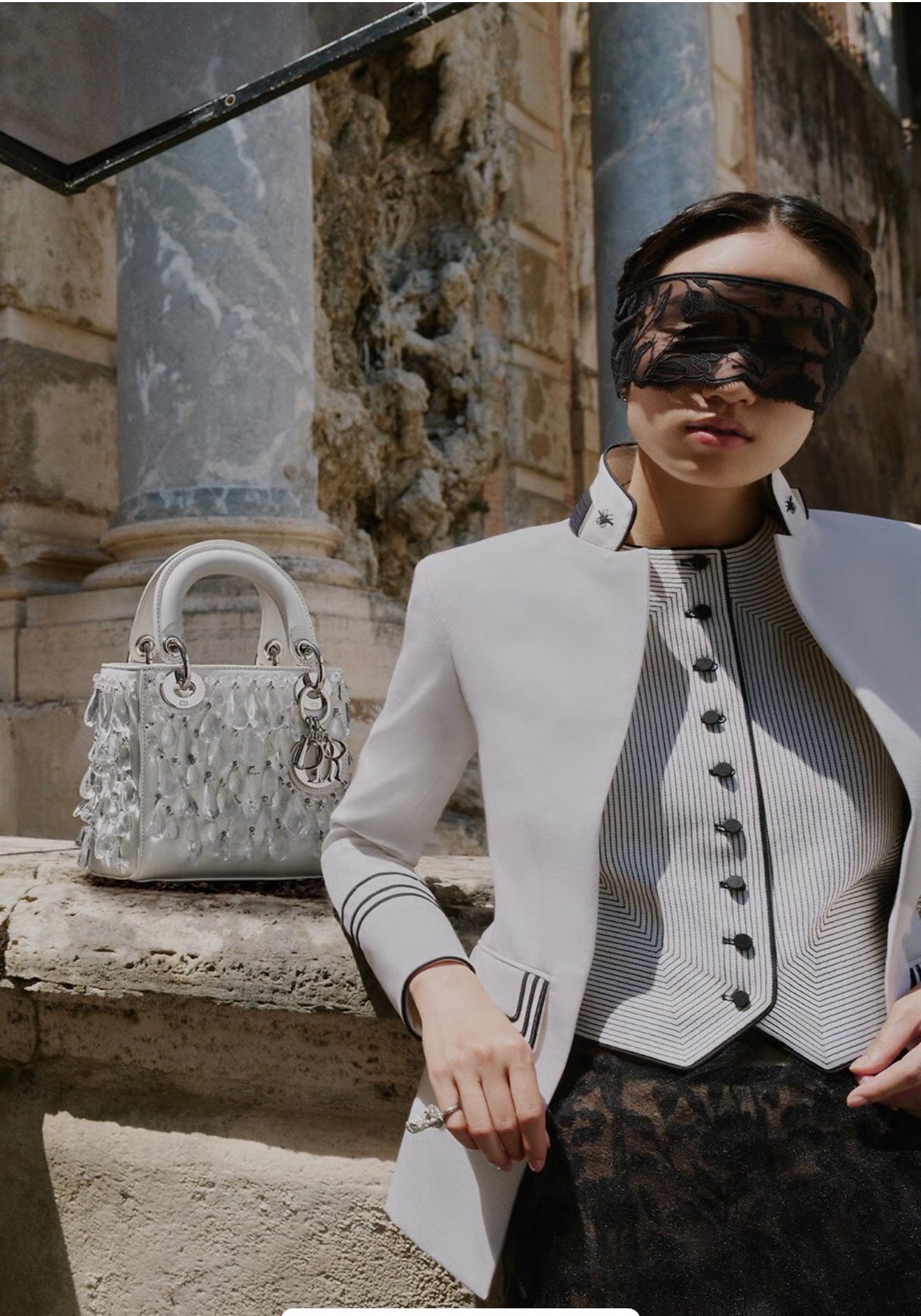 Dior Embroidered Fitted Blazer - Elegant Slim Fit Jacket for Women