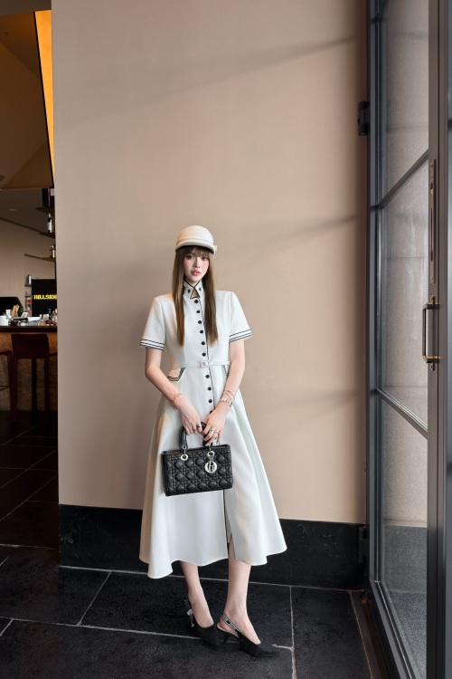 Dior 2026 Spring Navy Style Short Sleeve Dress - Elegant & Chic 1 Dior 2026 Spring Navy Style Short Sleeve Dress - Elegant & Chic