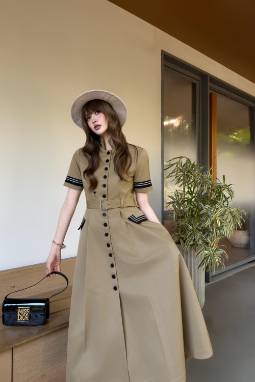 Elegant Striped Trim Midi Dress With Belt, High Collar, Short Sleeves 1 Elegant Striped Trim Midi Dress With Belt, High Collar, Short Sleeves