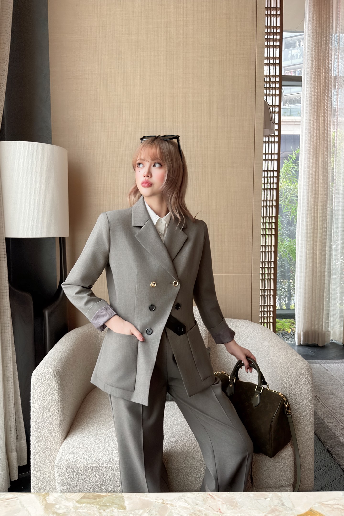 NO:685981,Upper body picture,,19860909上身图,,,Women's clothing