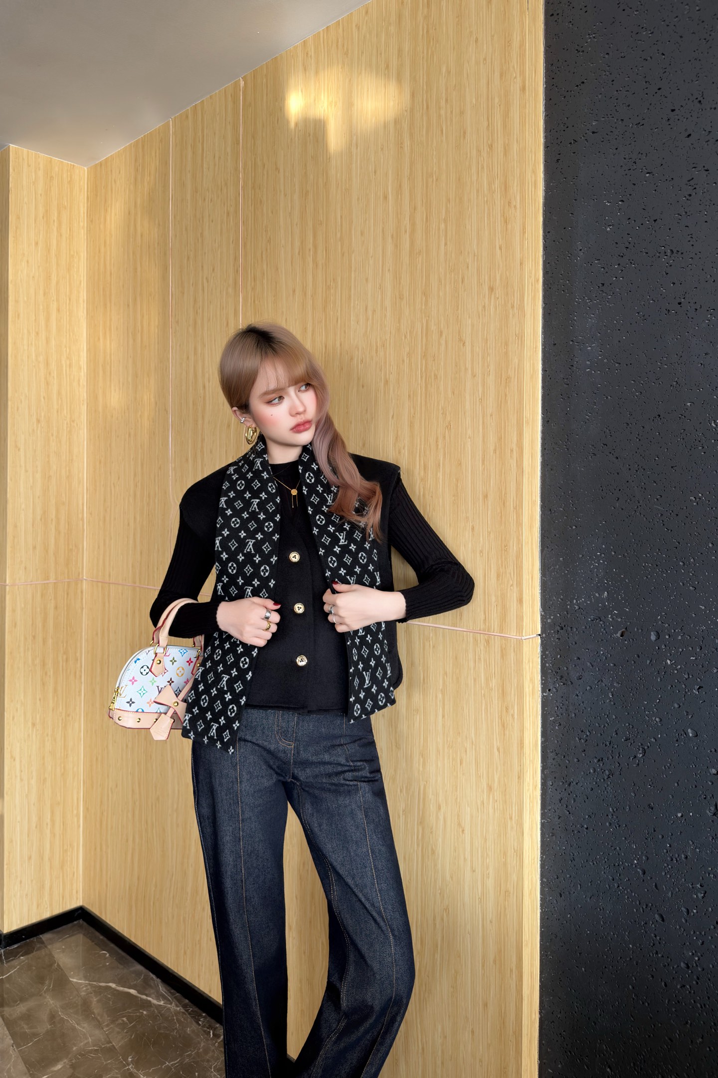 NO:708211,One set has,,19860909一套有,,,Women's clothing