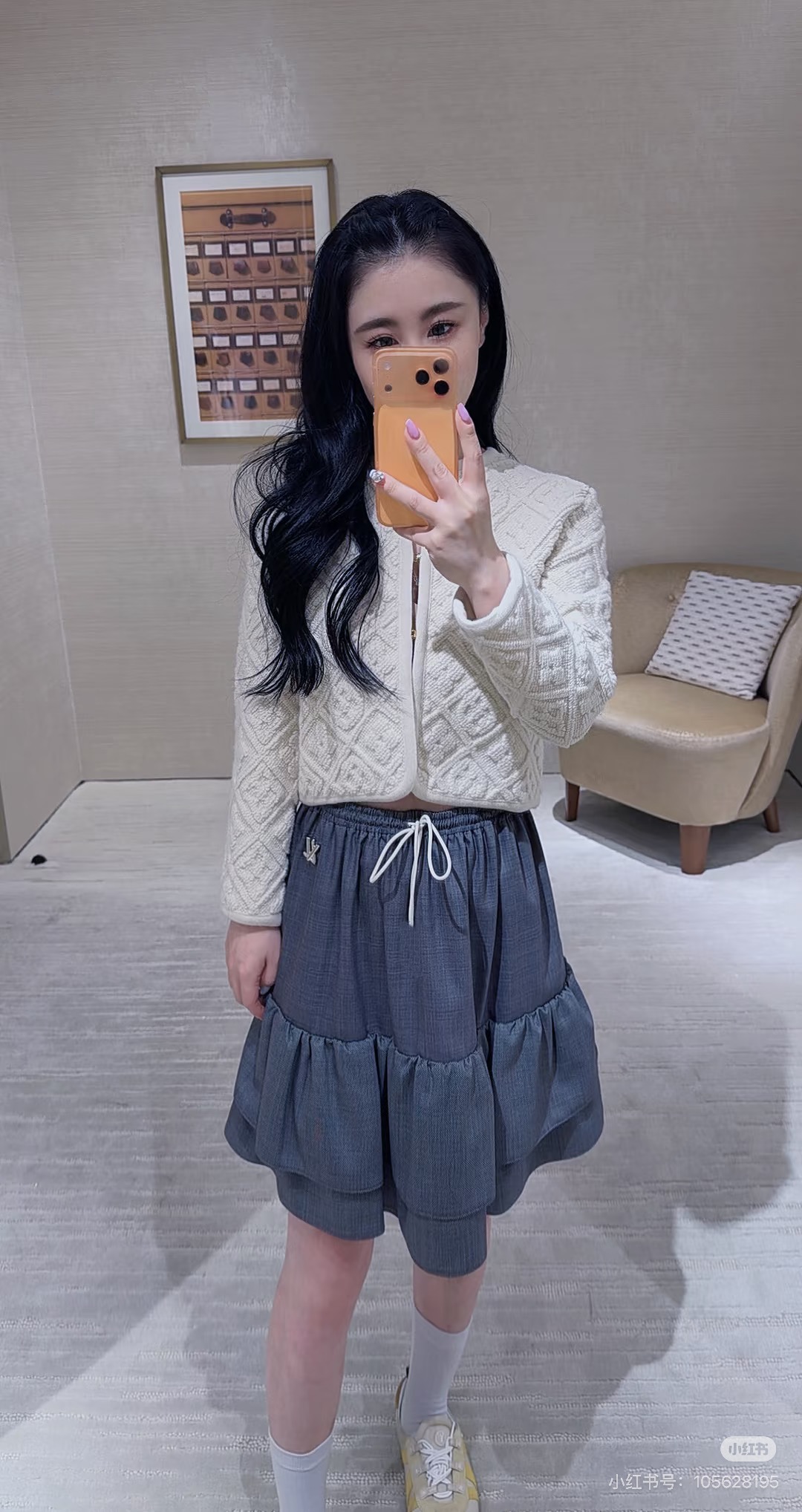 NO:708966,,,19860909,,,Women's clothing