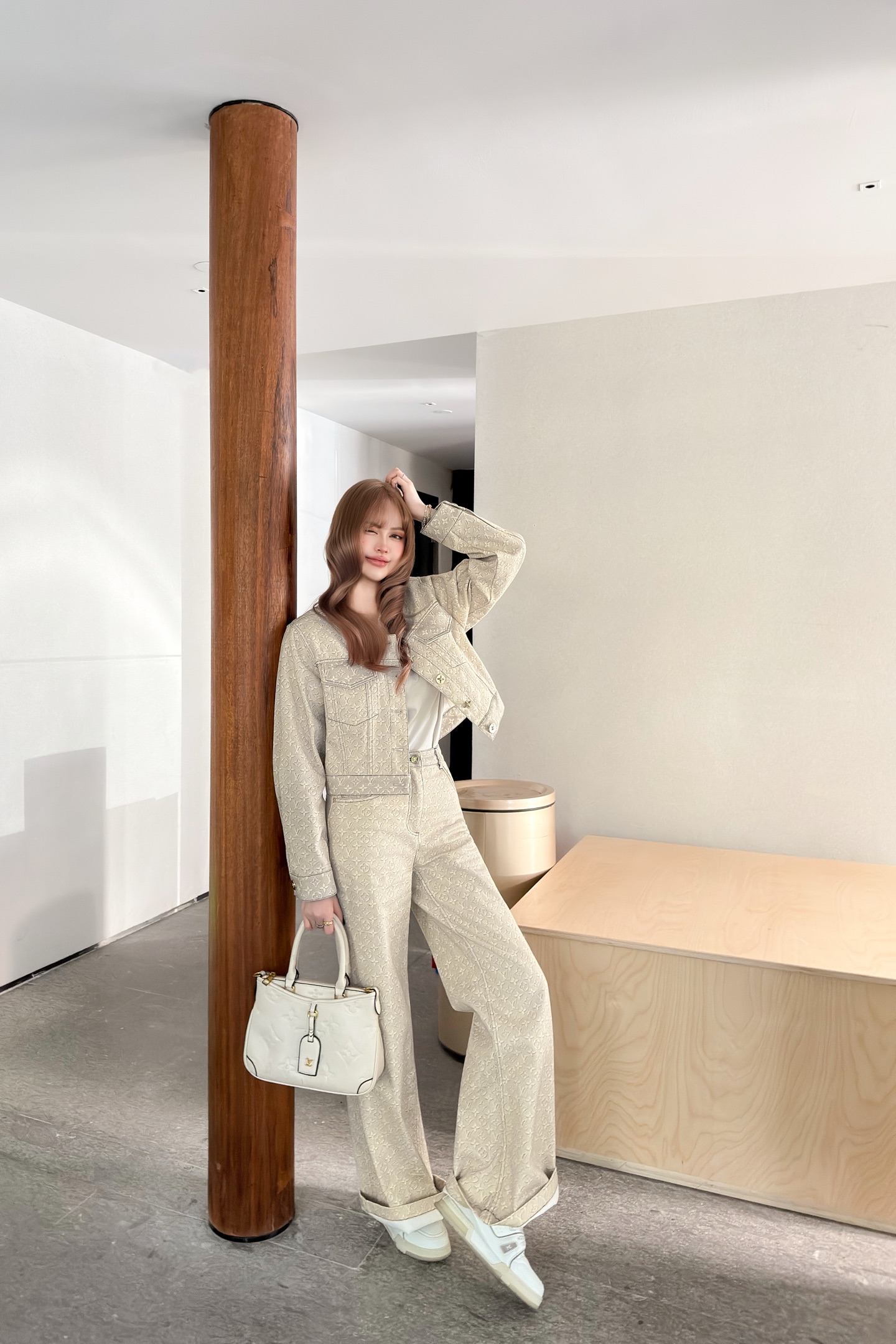 NO:708713,One set has,,19860909一套有,,,Women's clothing