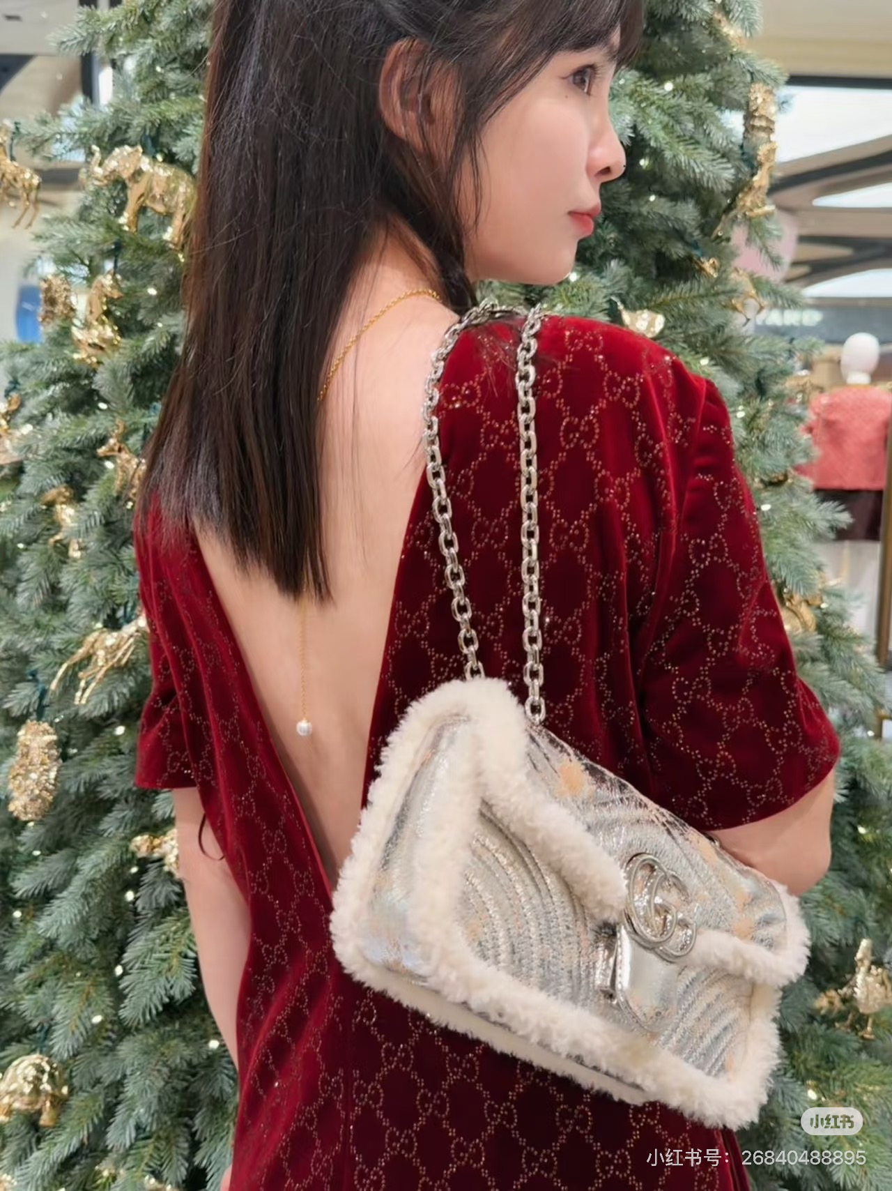 NO:709559,,,19860909,,,Women's clothing