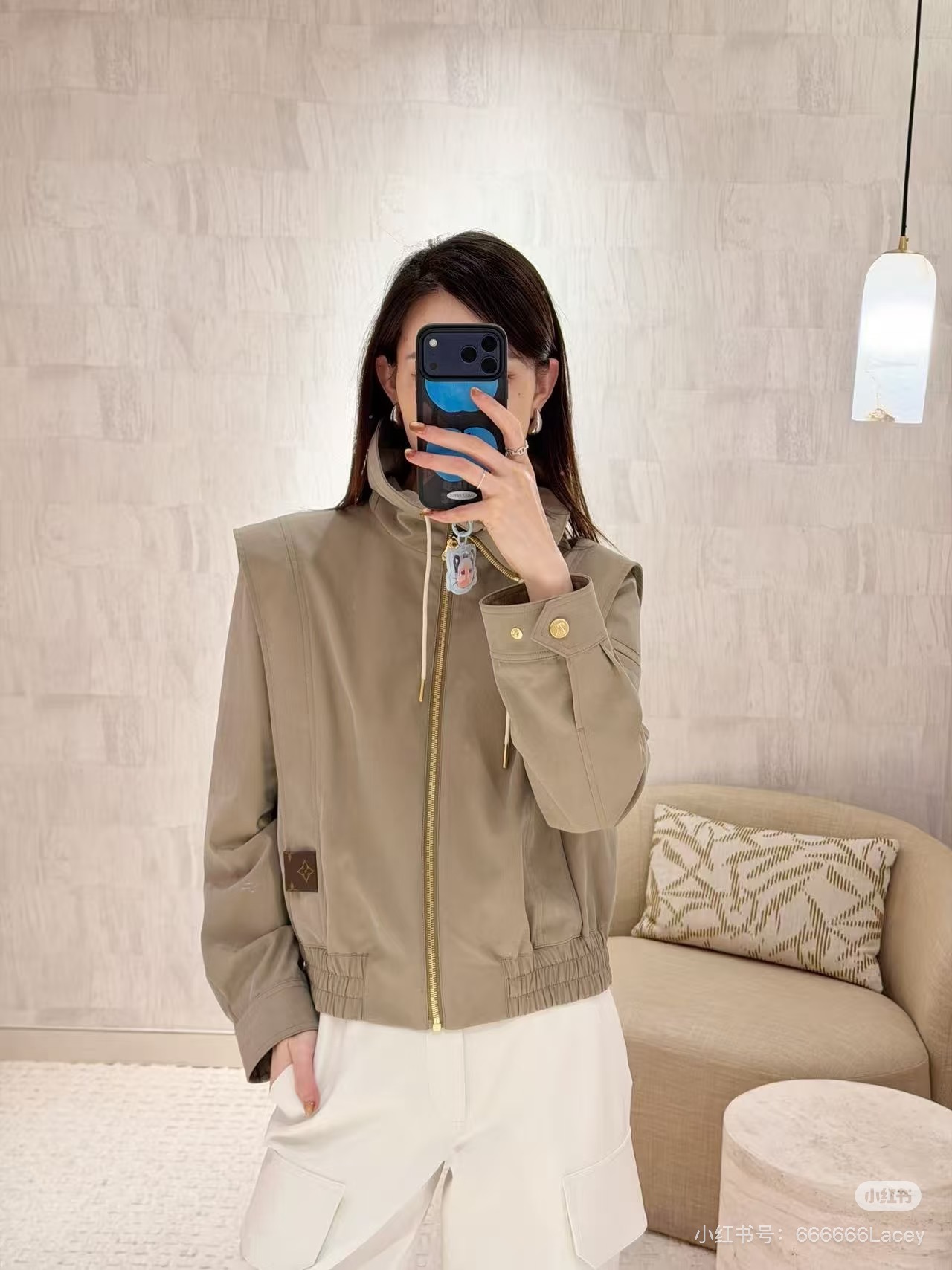 NO:713430,,,19860909,,,Women's clothing