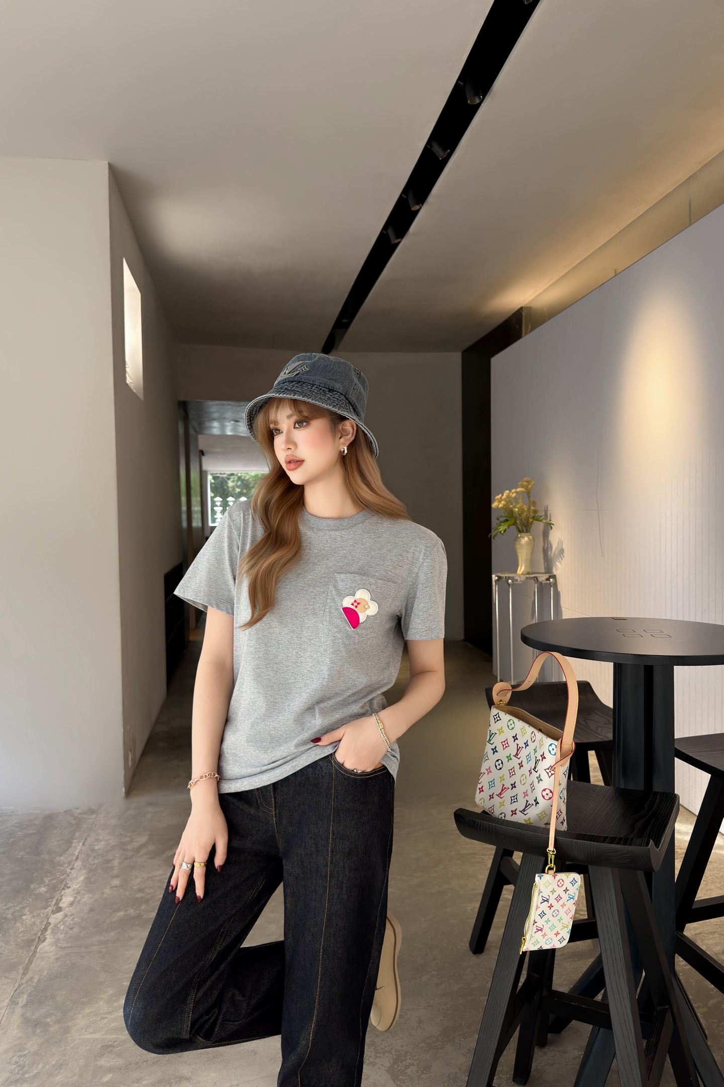 NO:730976,One set has,,19860909一套有,,,Women's clothing