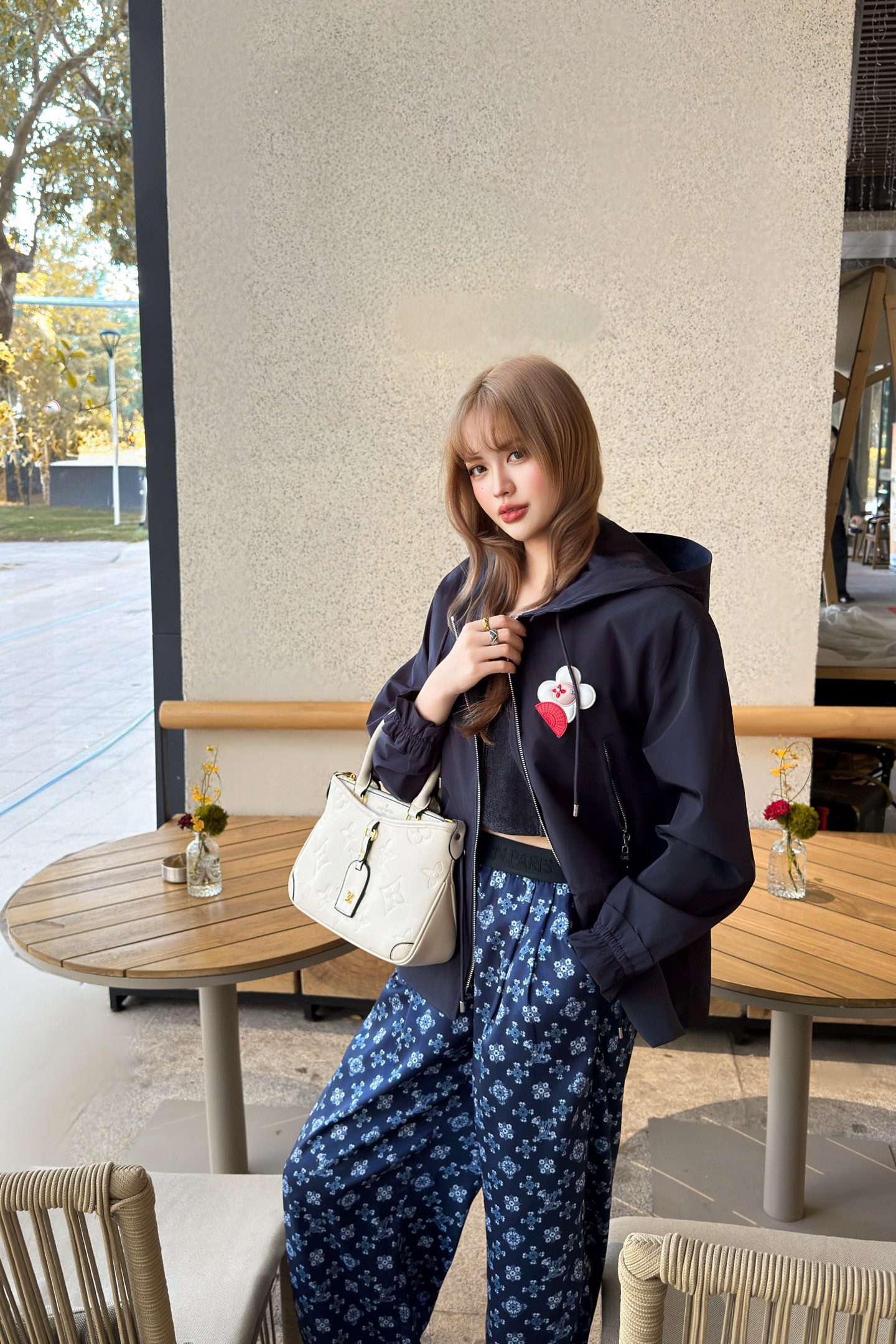 NO:731575,One set has,,19860909一套有,,,Women's clothing