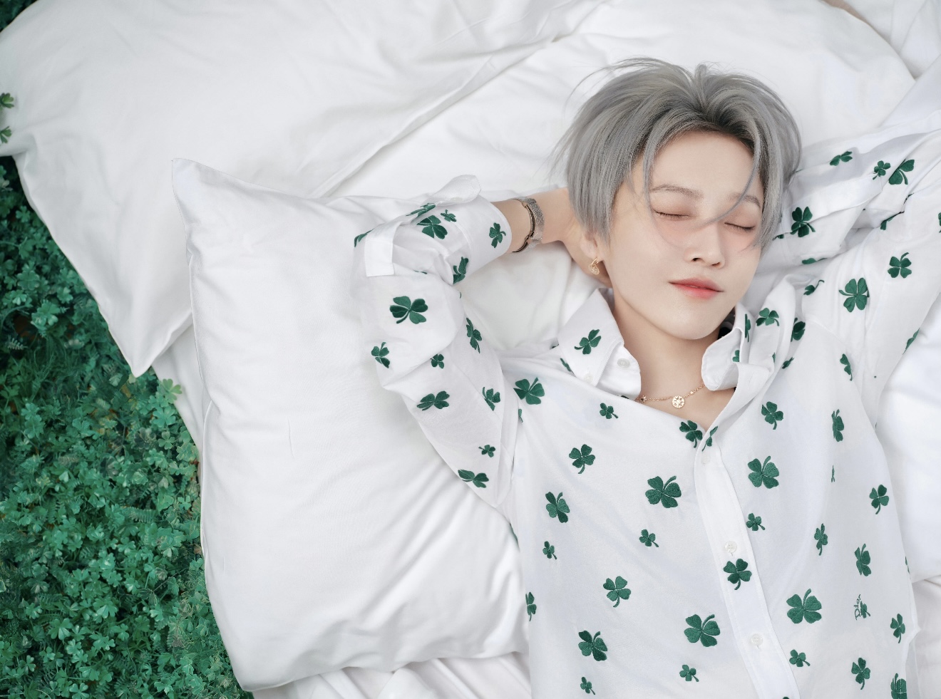 NO:740714,,,19860909,,,Women's clothing