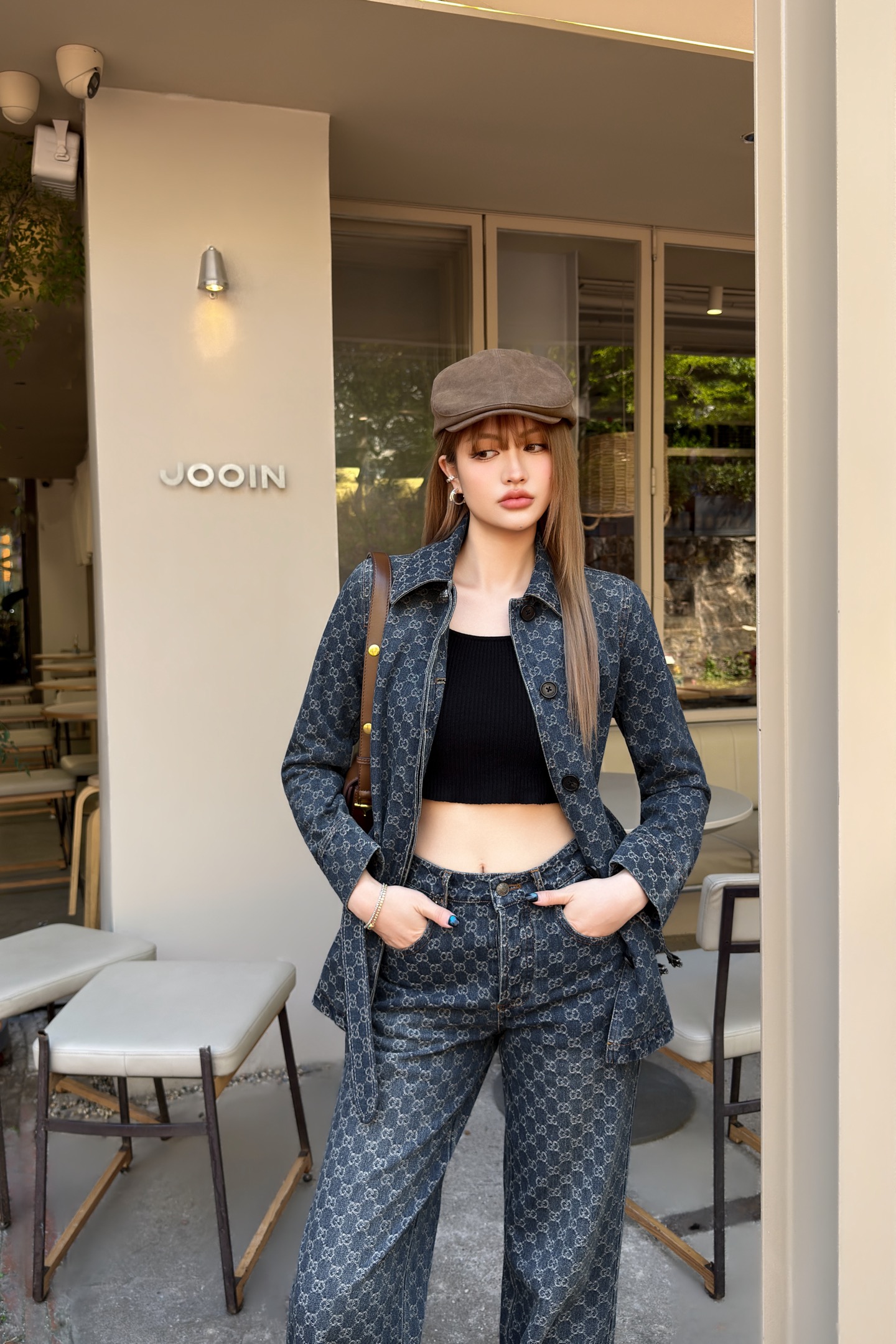 NO:757713,The set of upper body pictures includes,,19860909上身图 一套有,,,Women's clothing