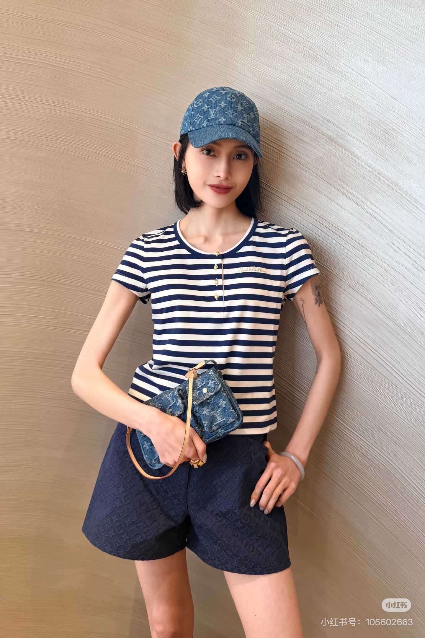 NO:803839,,,19860909,,,Women's clothing