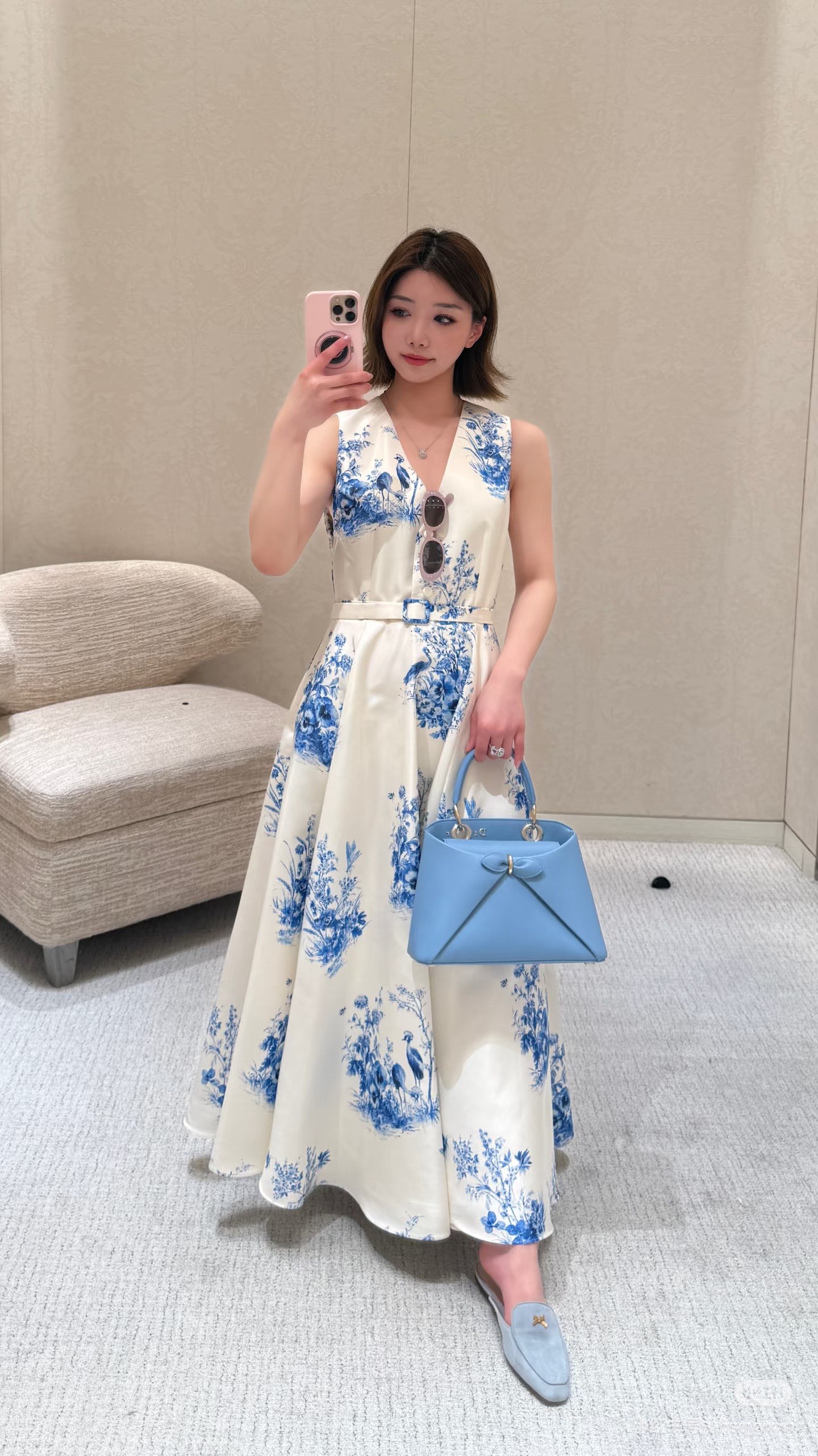 NO:808250,,,19860909,,,Women's clothing