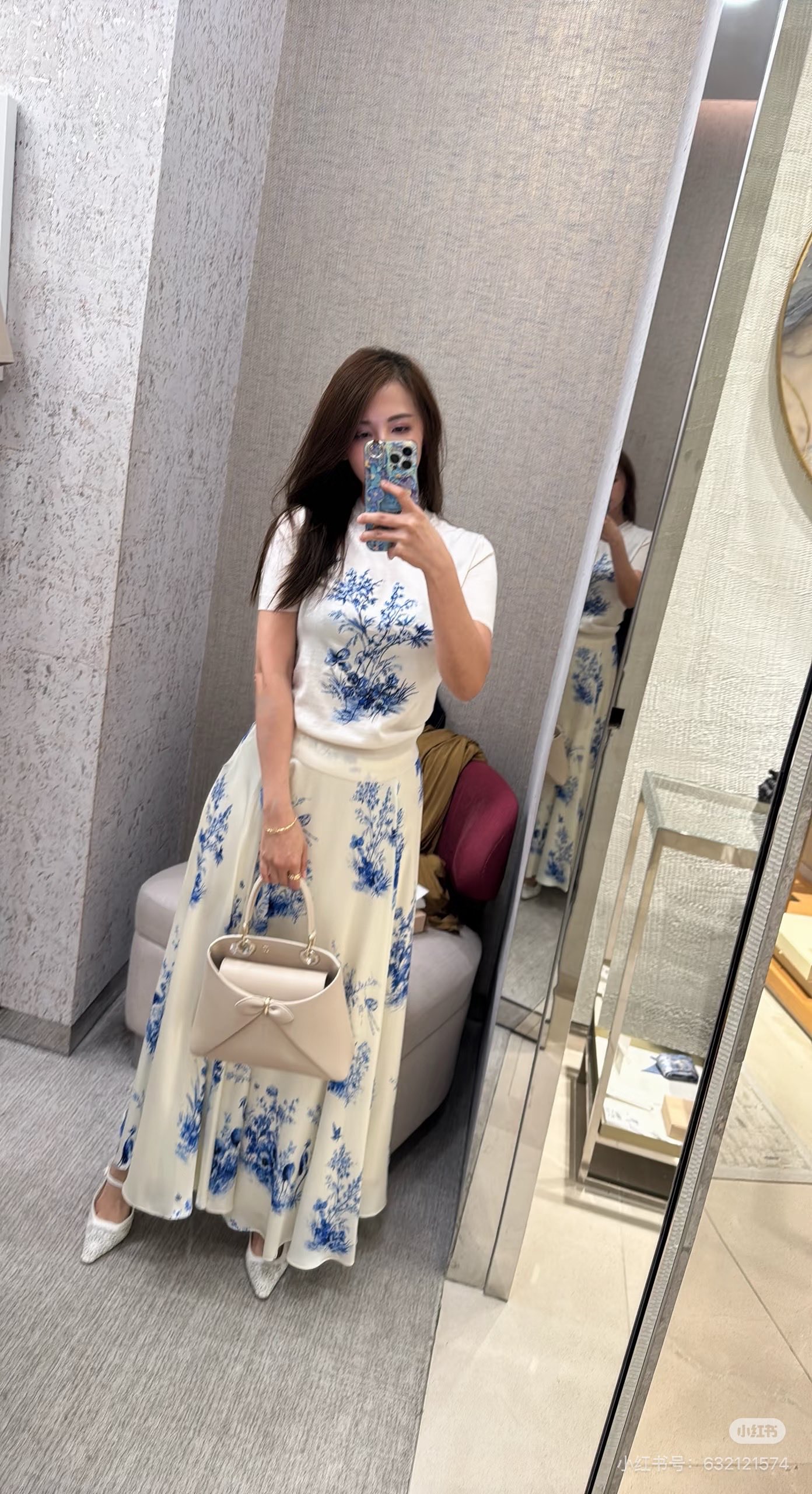 NO:808246,,,19860909,,,Women's clothing