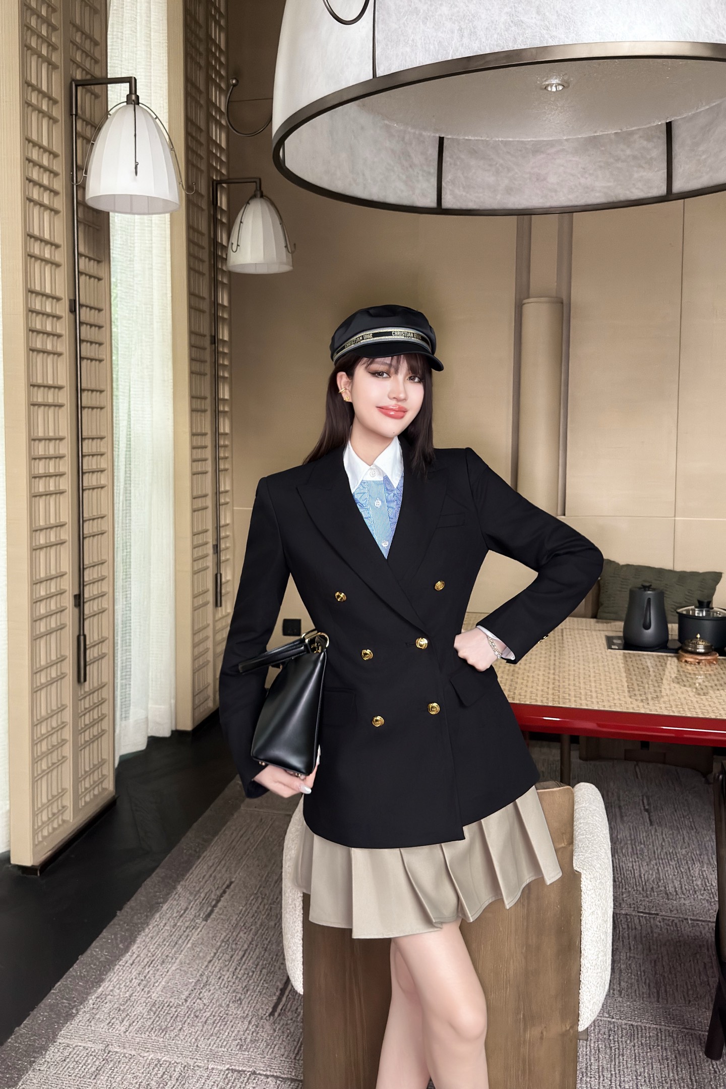 NO:871302,One set has,,19860909一套有,,,Women's clothing