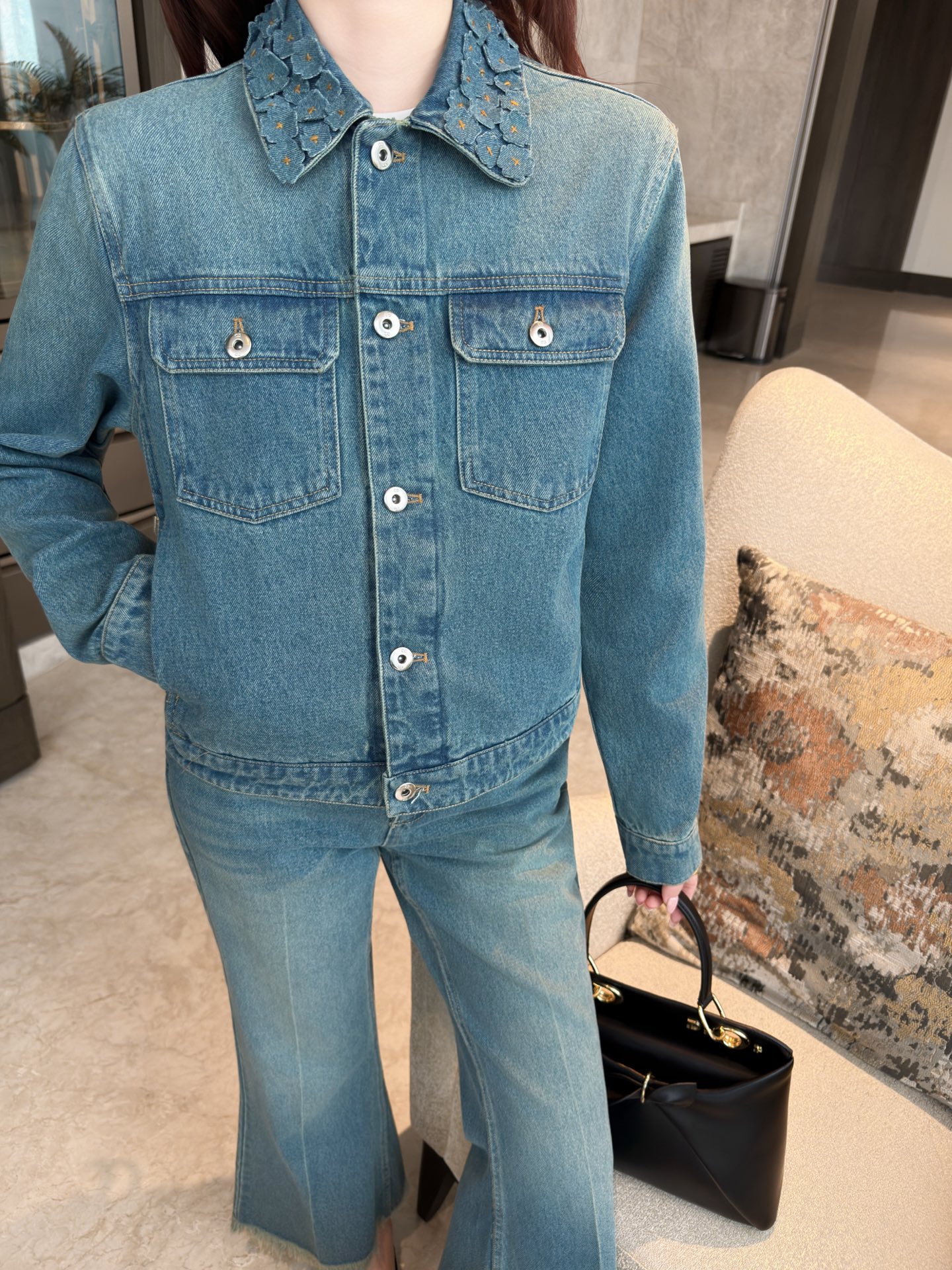 NO:883956,One set is included (pants and belt are additional +15),,19860909一套有(裤要腰带另+15),,,Women's clothing