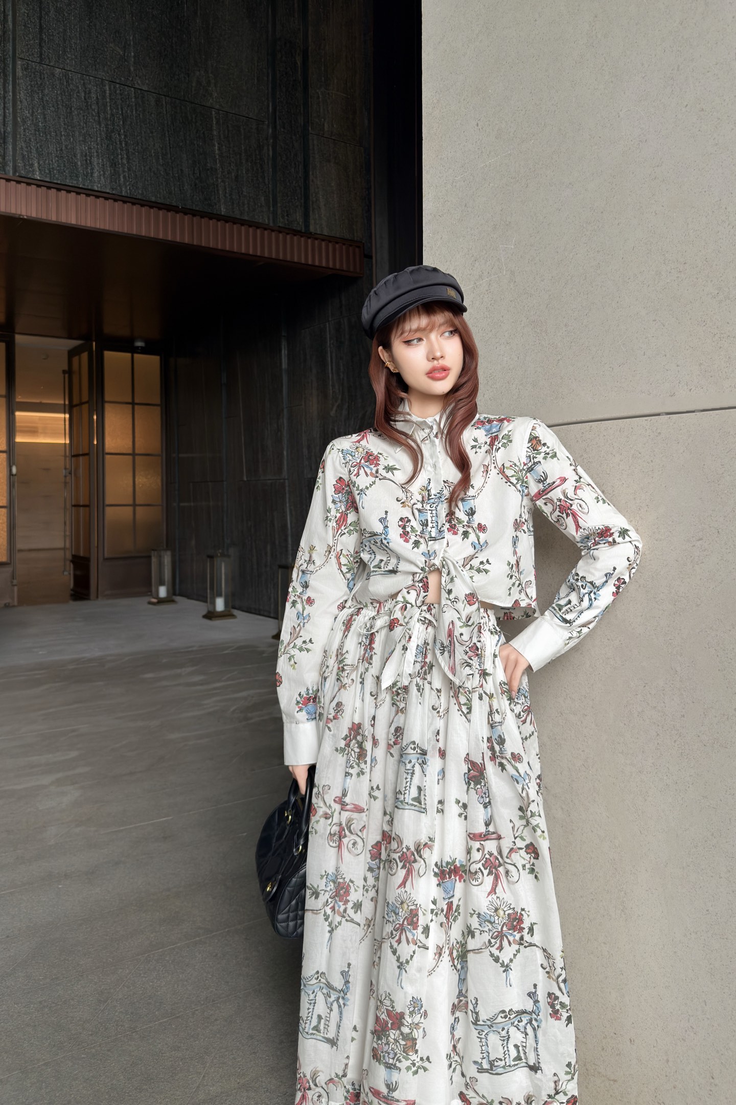 NO:892370,One set has,,19860909一套有,,,Women's clothing