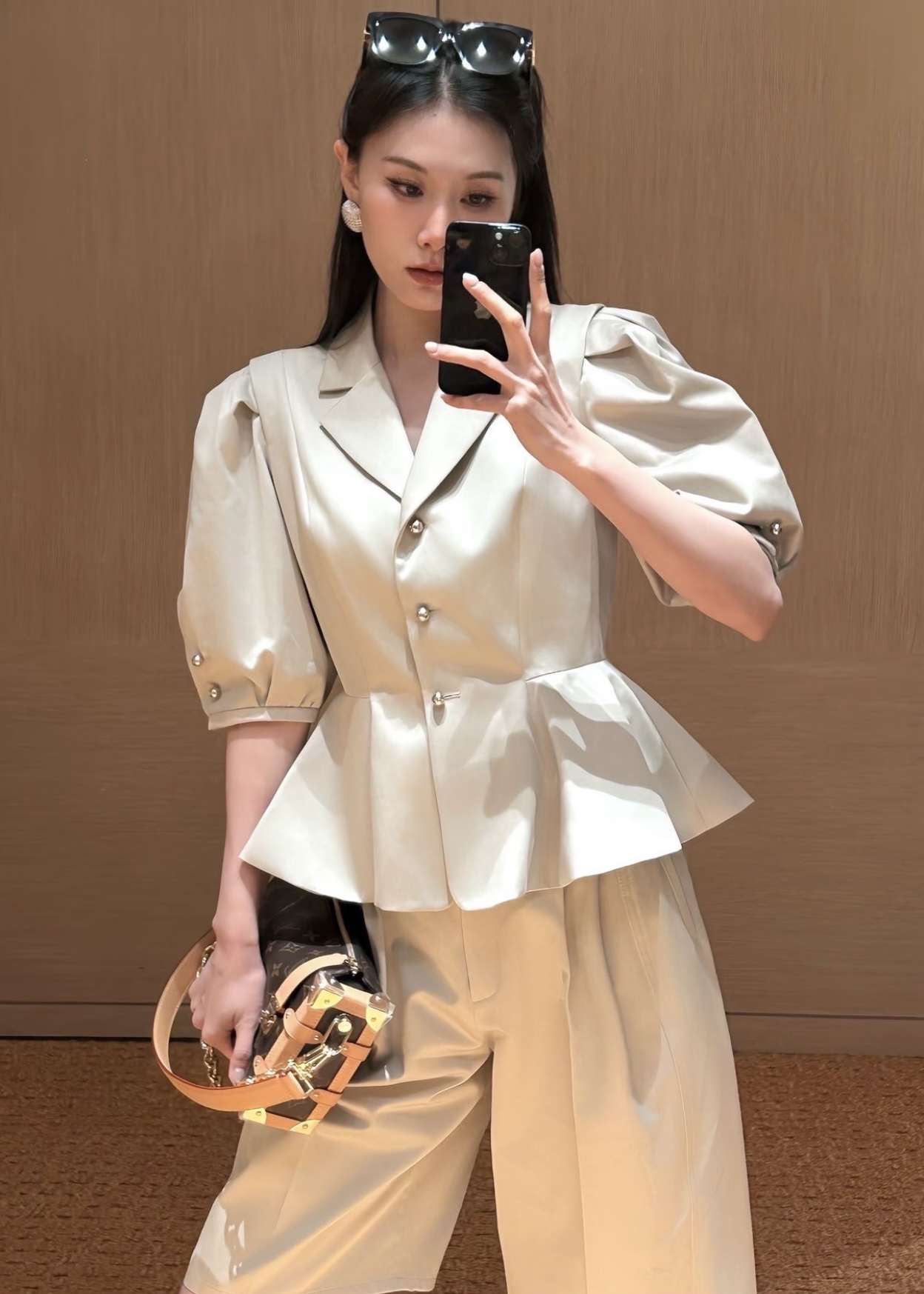 NO:893548,,,19860909,,,Women's clothing
