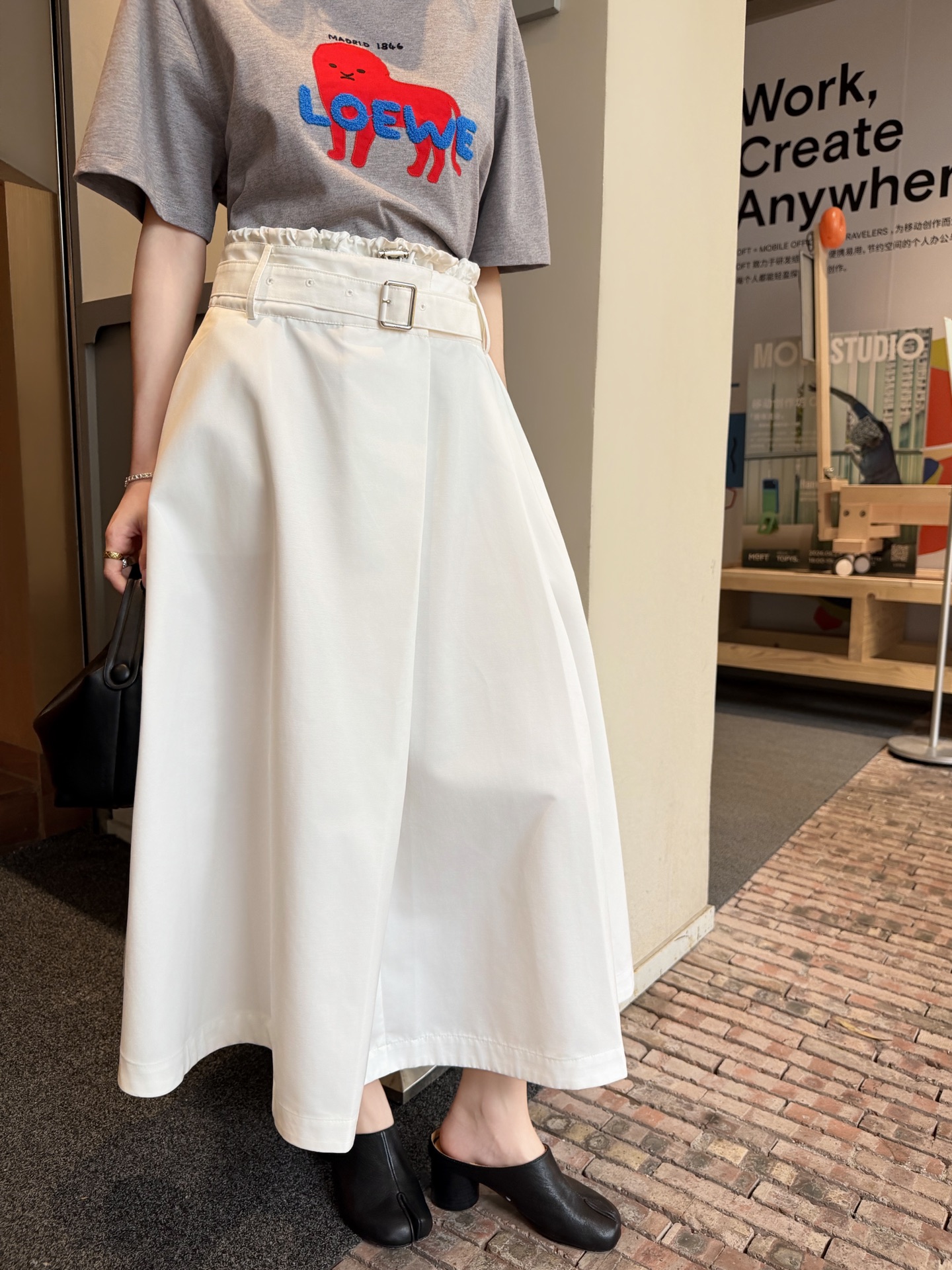 로에베 여성 스커트 131886 Loewe Skirt 썸네일 이미지