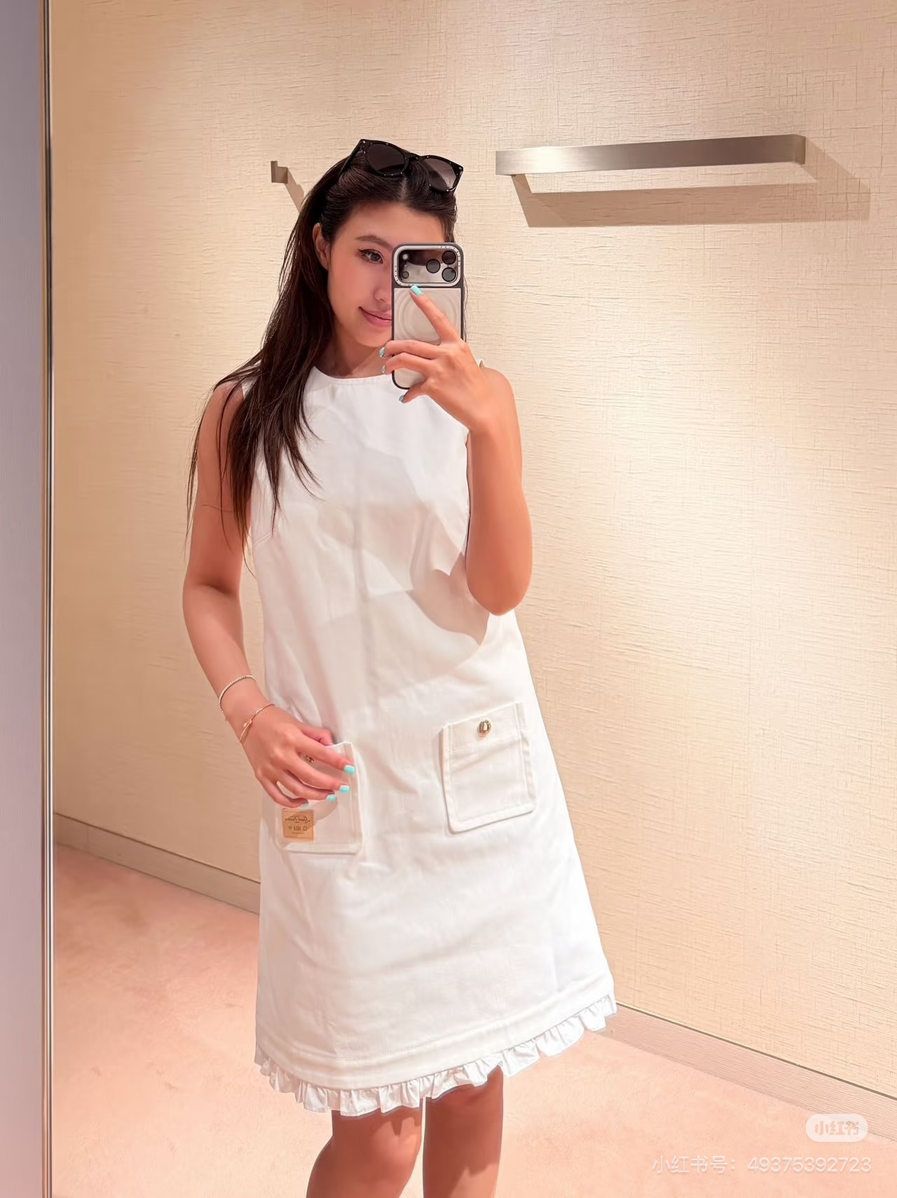 NO:911939,,,19860909,,,Women's clothing