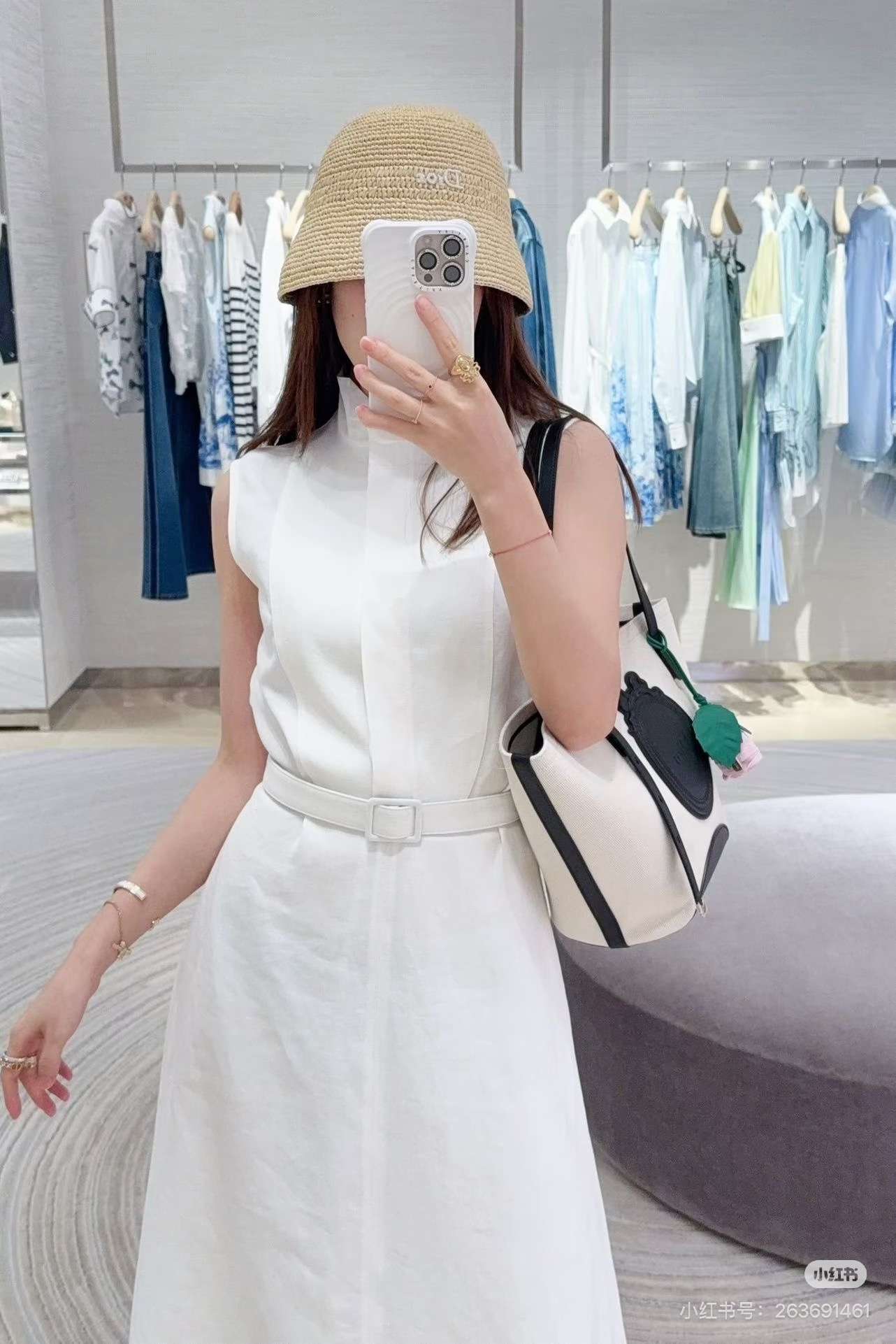 NO:925054,,,19860909,,,Women's clothing