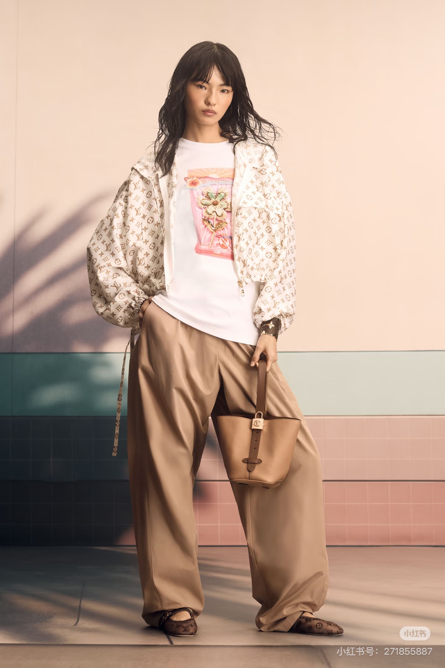NO:927045,,,19860909,,,Women's clothing
