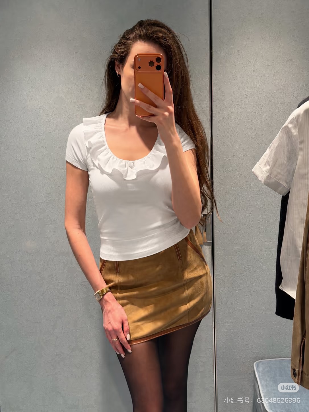 NO:927681,,,19860909,,,Women's clothing