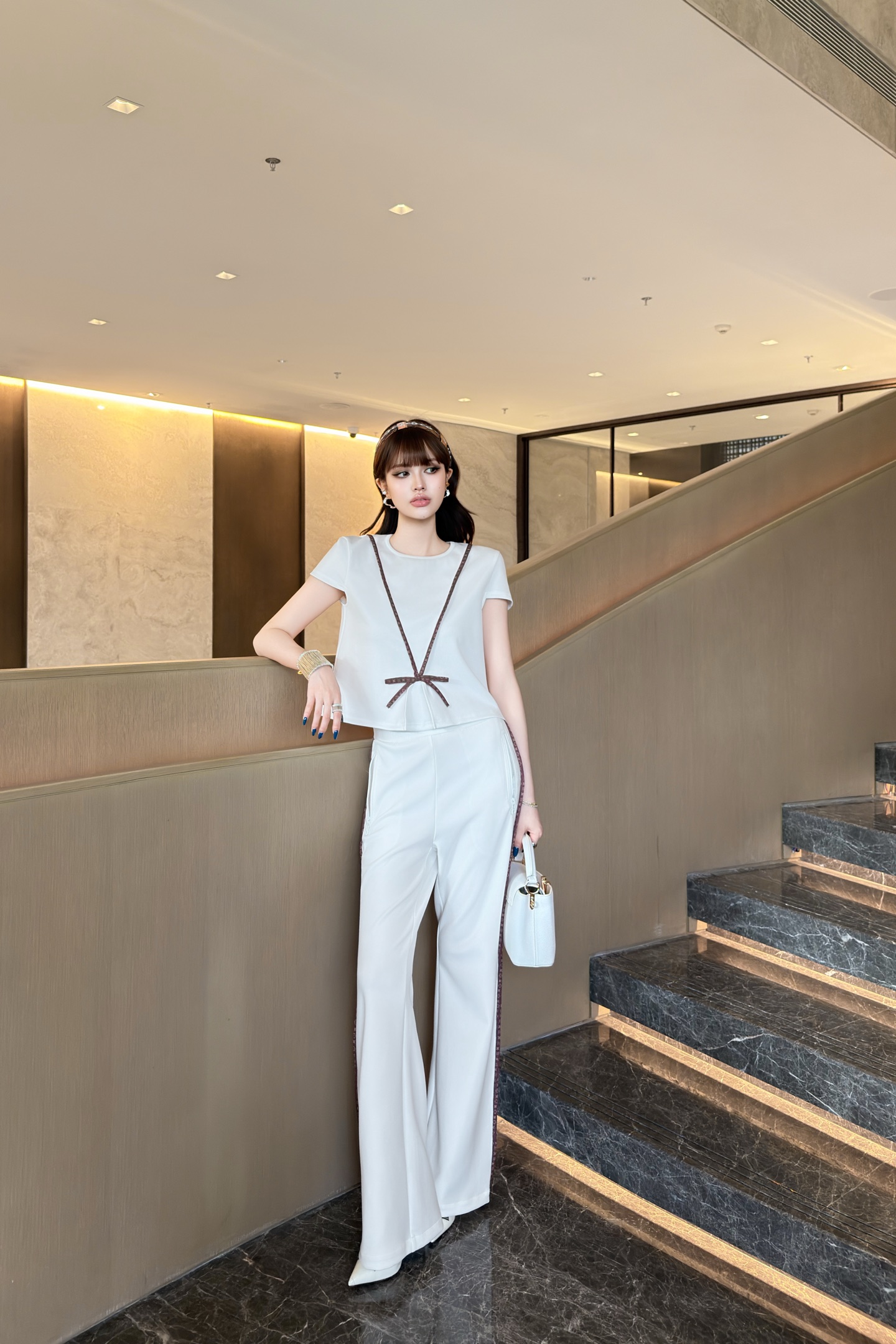 NO:932249,One set has,,19860909一套有,,,Women's clothing