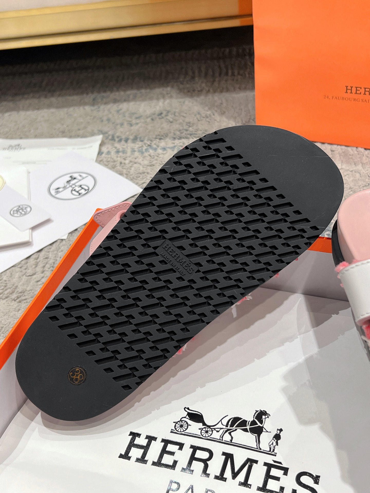 女款 男款➕10Herme*▪️Chypre二舅拖爆款系列 闺蜜夏天必备穿搭🔥非市面垃圾版本.顶级牛皮面