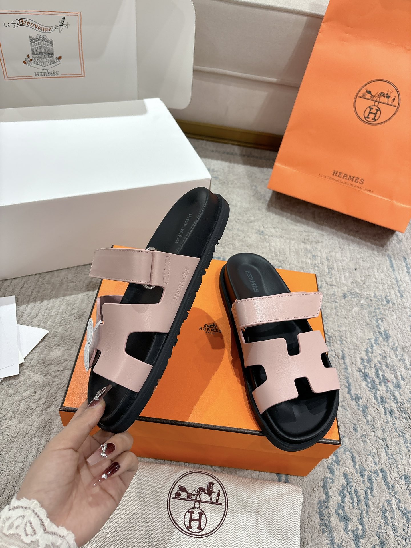 女款 男款➕10Herme*▪️Chypre二舅拖爆款系列 闺蜜夏天必备穿搭🔥非市面垃圾版本.顶级牛皮面