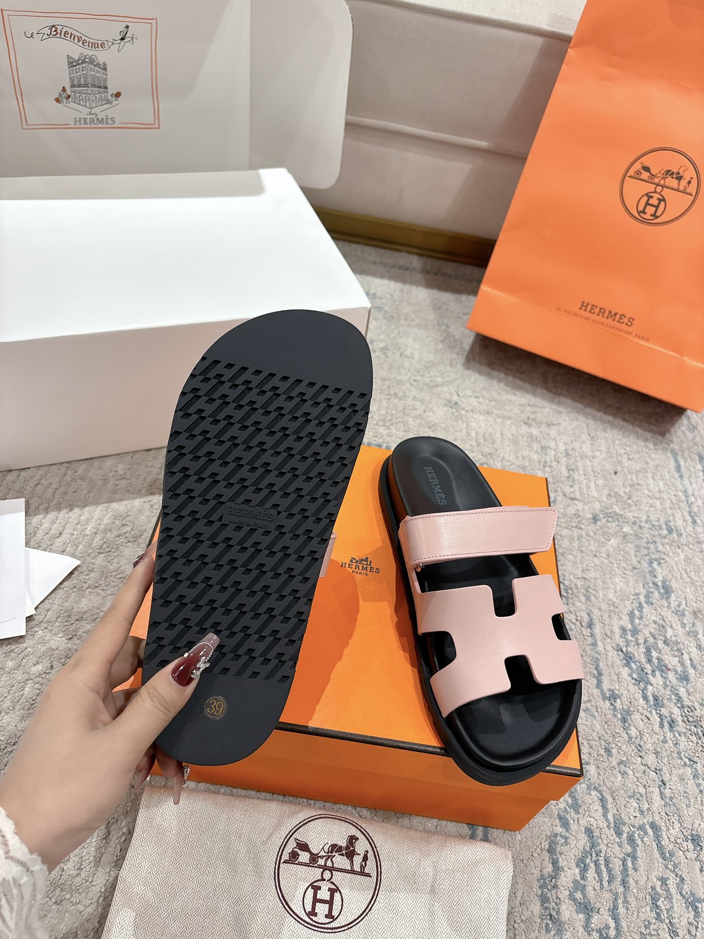 女款 男款➕10Herme*▪️Chypre二舅拖爆款系列 闺蜜夏天必备穿搭🔥非市面垃圾版本.顶级牛皮面