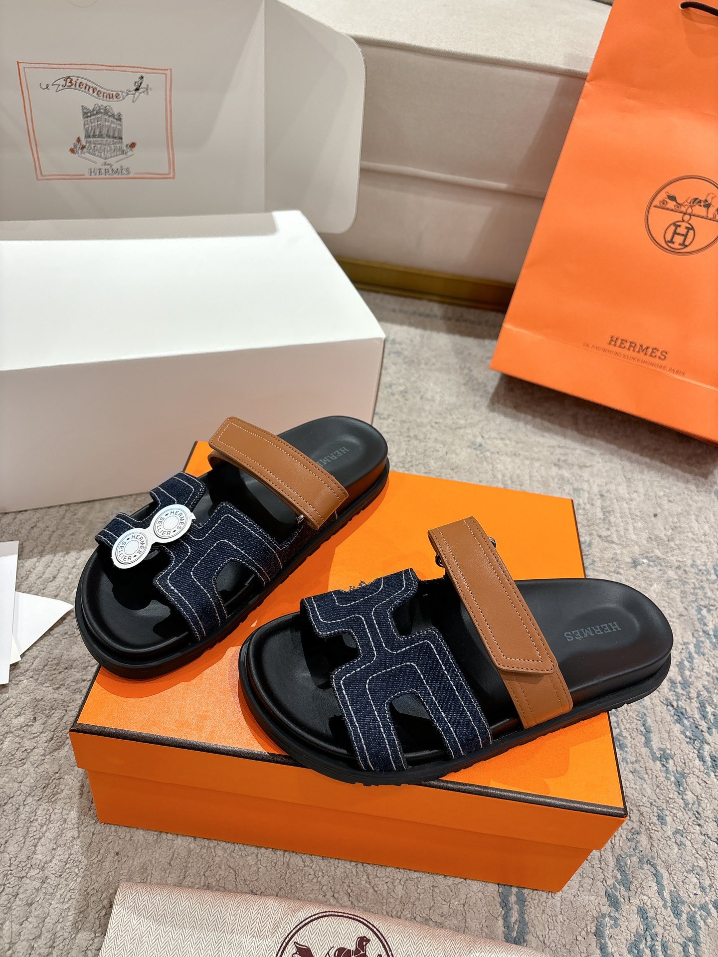 女款 男款➕10Herme*▪️Chypre二舅拖爆款系列 闺蜜夏天必备穿搭🔥非市面垃圾版本.顶级牛皮面