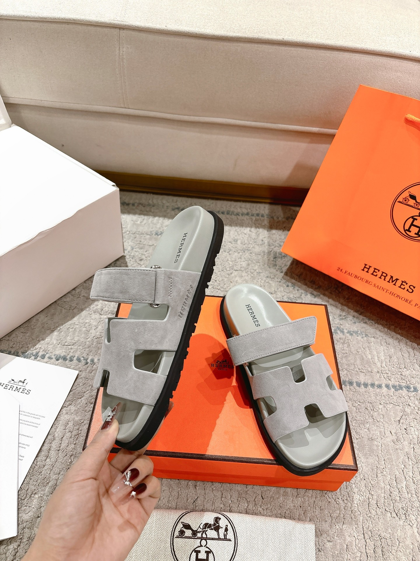 女款 男款➕10Herme*▪️Chypre二舅拖爆款系列 闺蜜夏天必备穿搭🔥非市面垃圾版本.顶级牛皮面