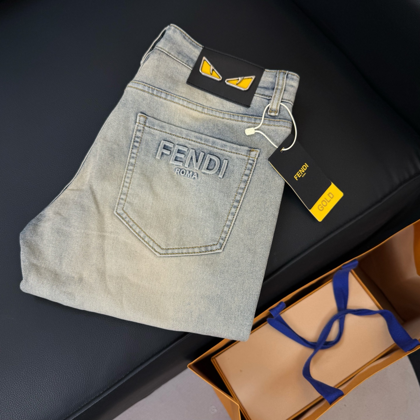 Nº de modelo: D271 FENDI 25 primavera-verano nuevos vaqueros casuales de corte recto y pierna ajustada con estampado de…